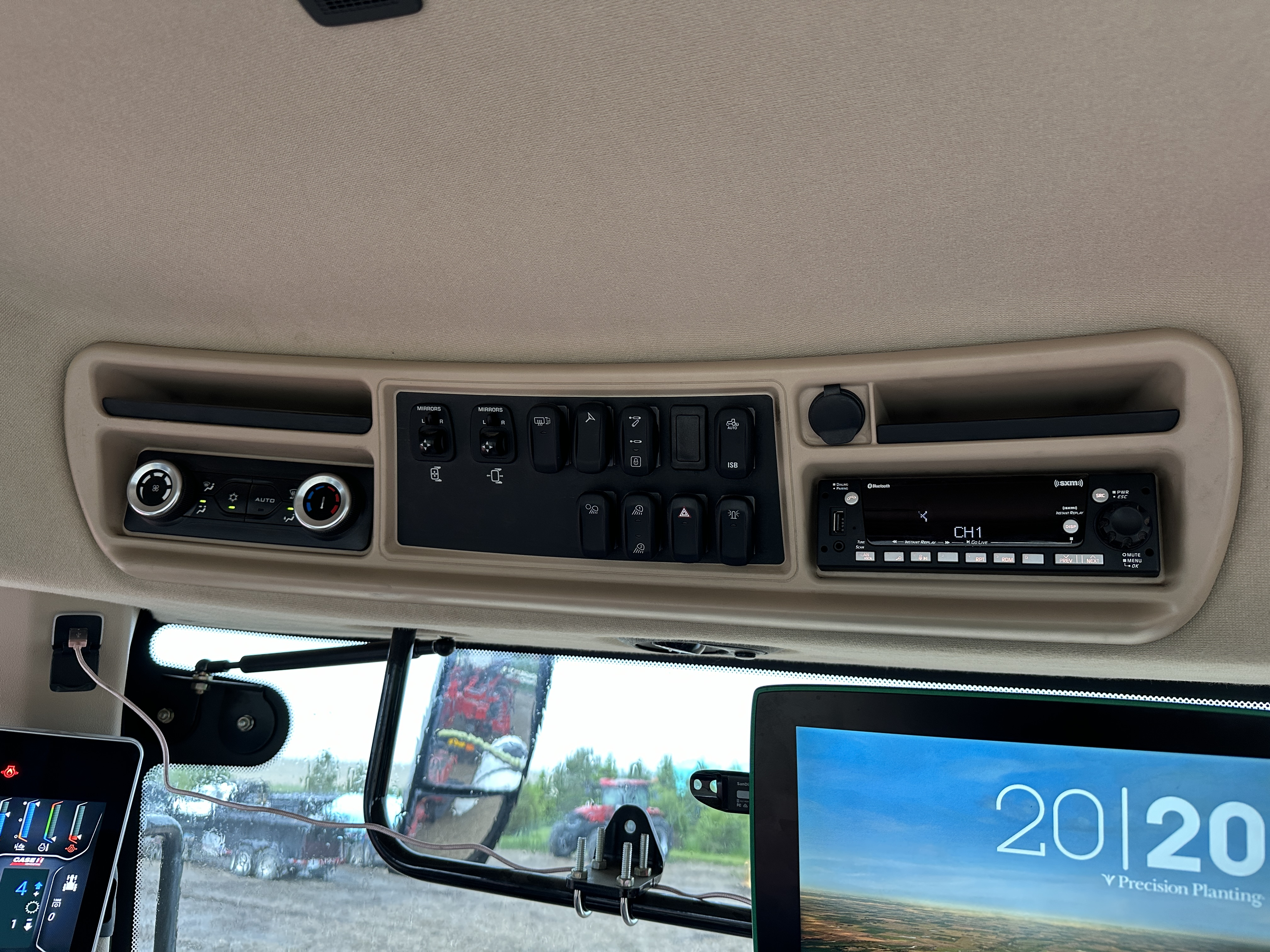 2021 Case IH Steiger 620 AFS Quad Tractor