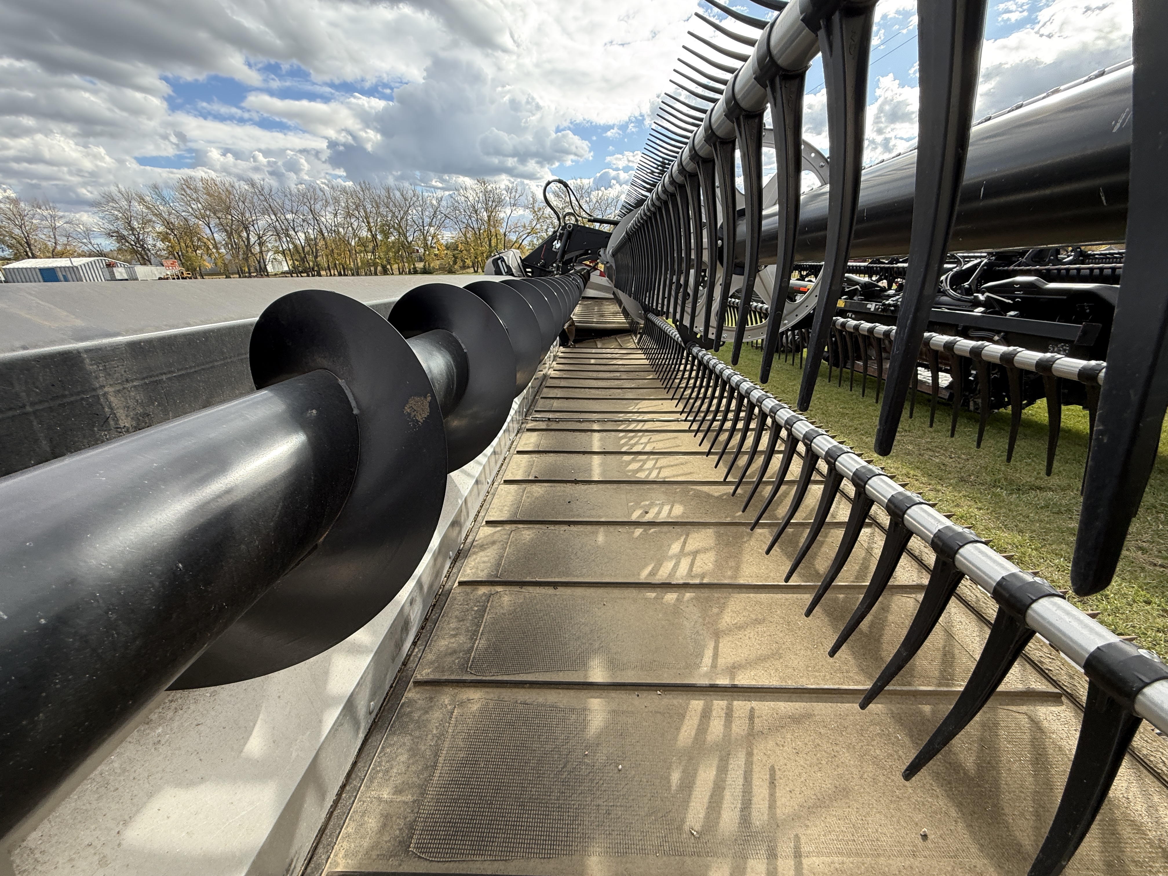 2023 MacDon FD240 Header Draper