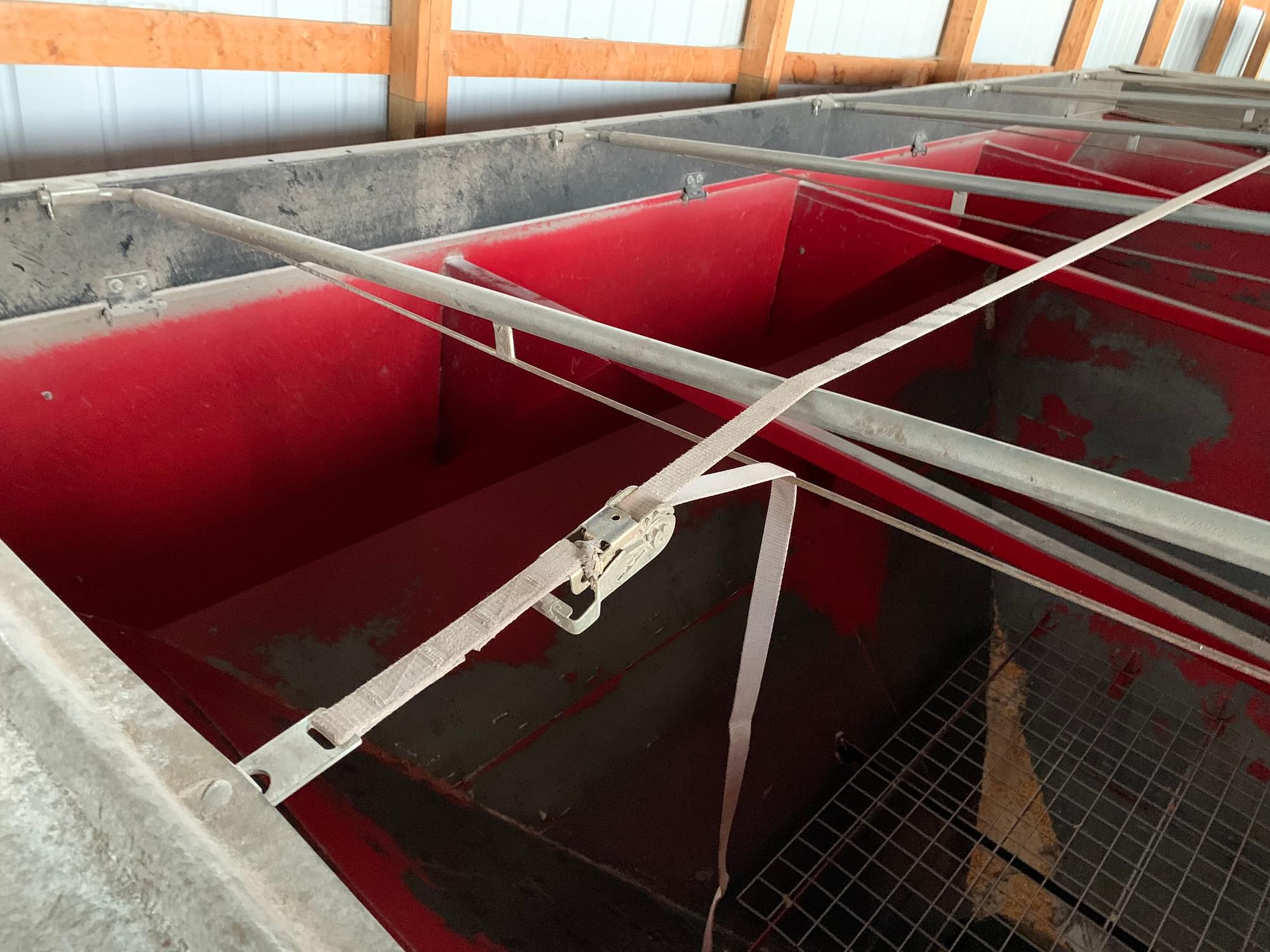 2013 Demco 1050 Grain Cart