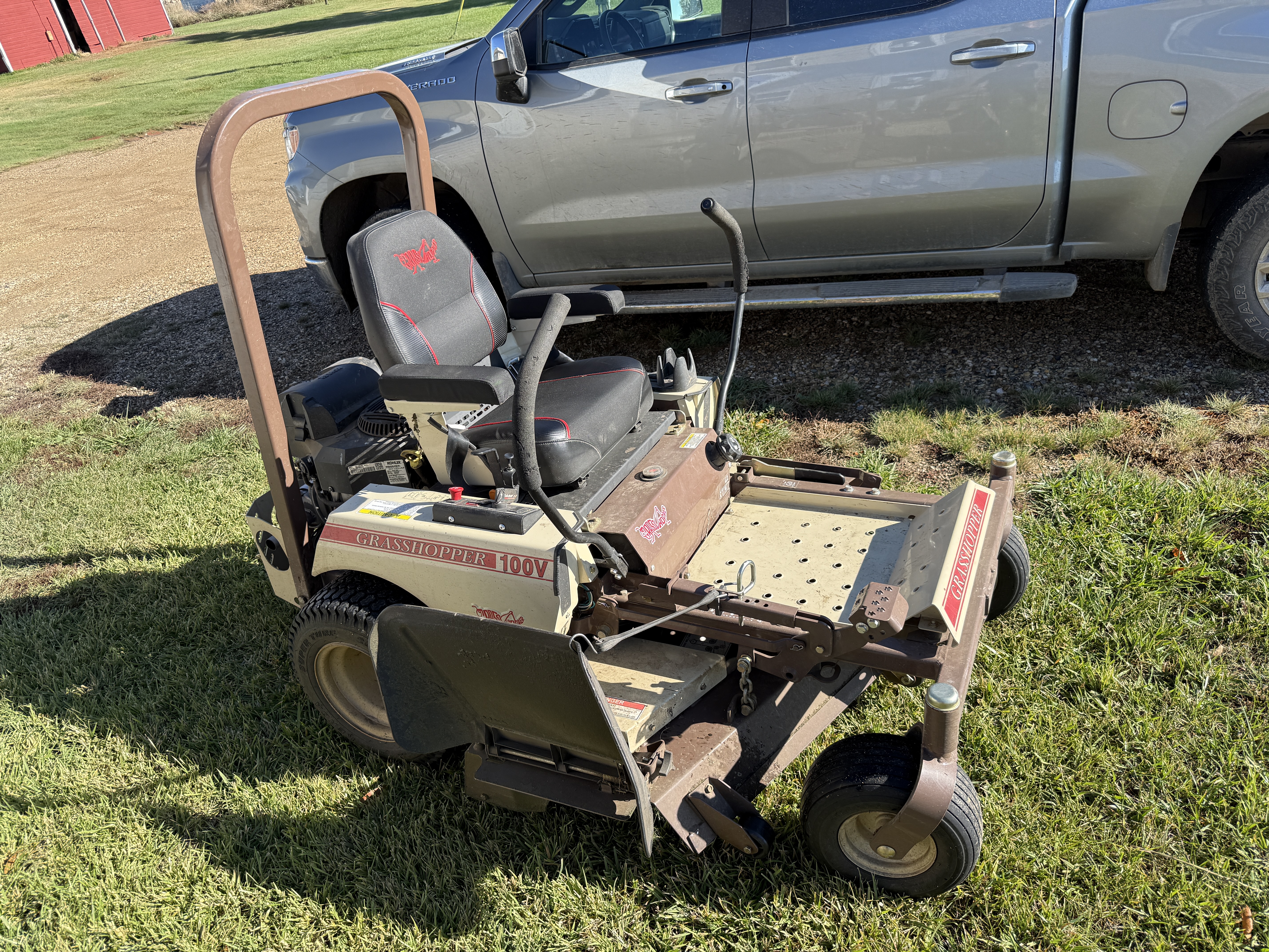 2023 Grasshopper 125V Mower/Zero Turn