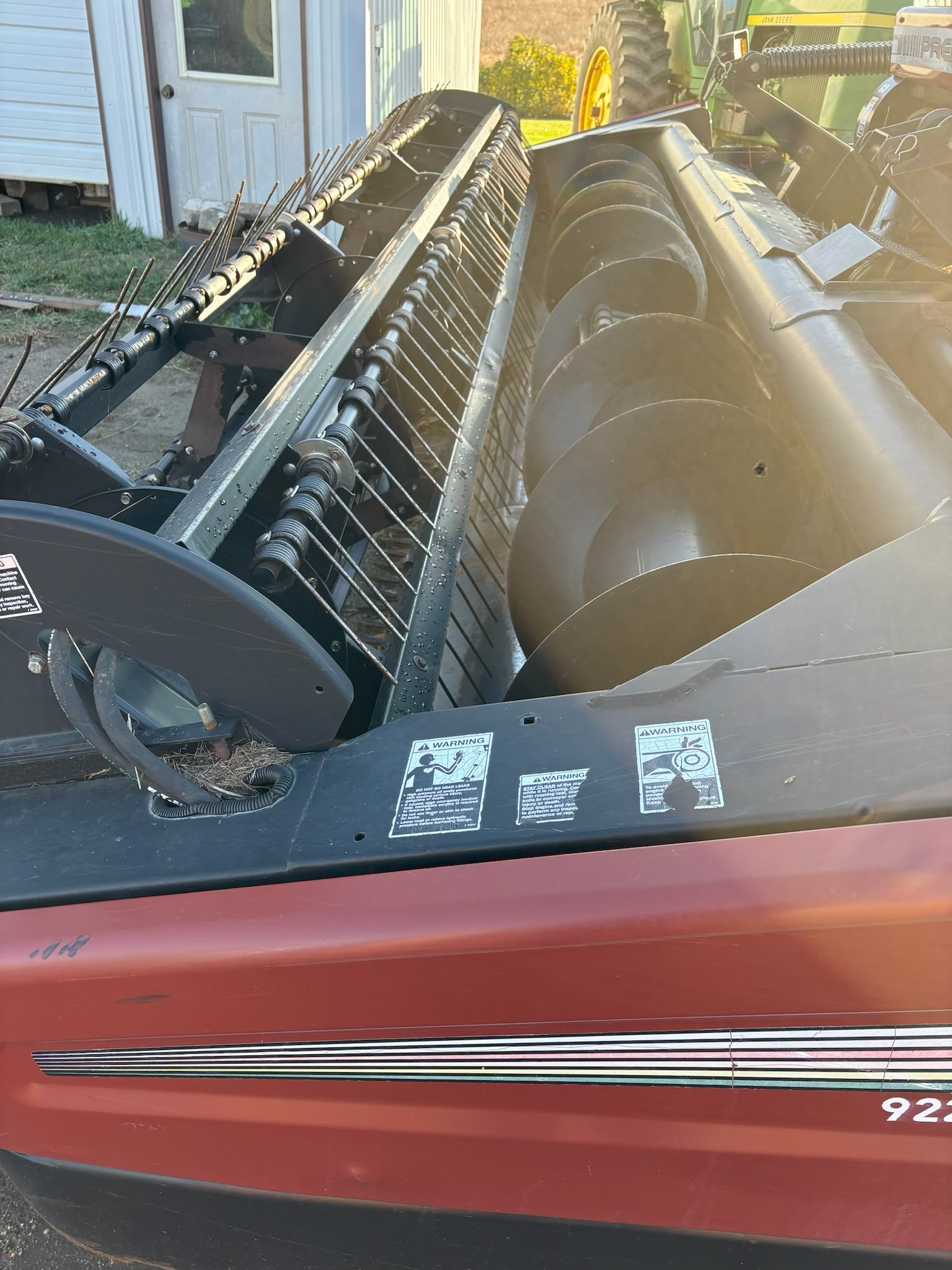 2001 Premier 2940 Windrower