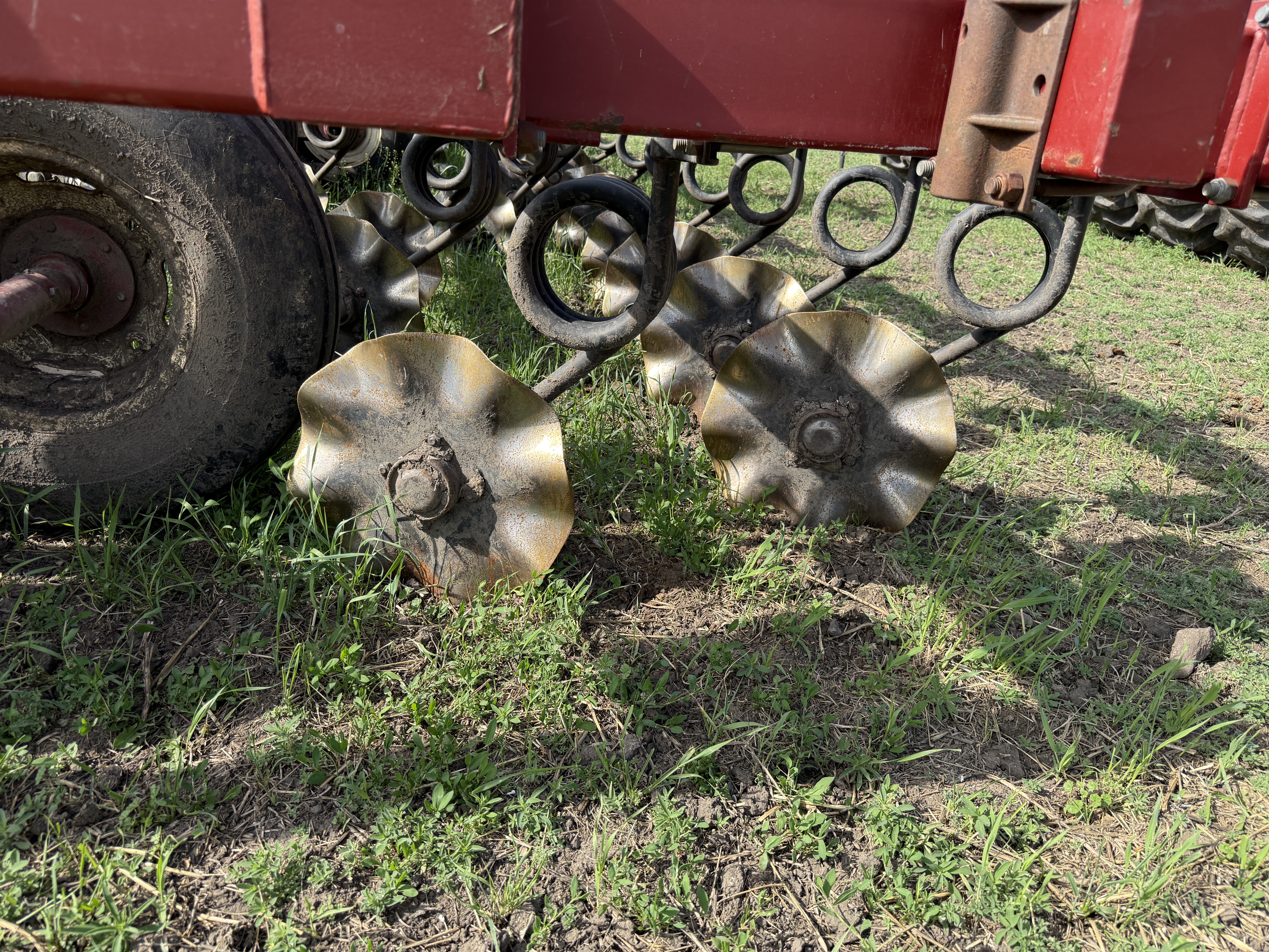 2007 Salford 570RTS Vertical Tillage