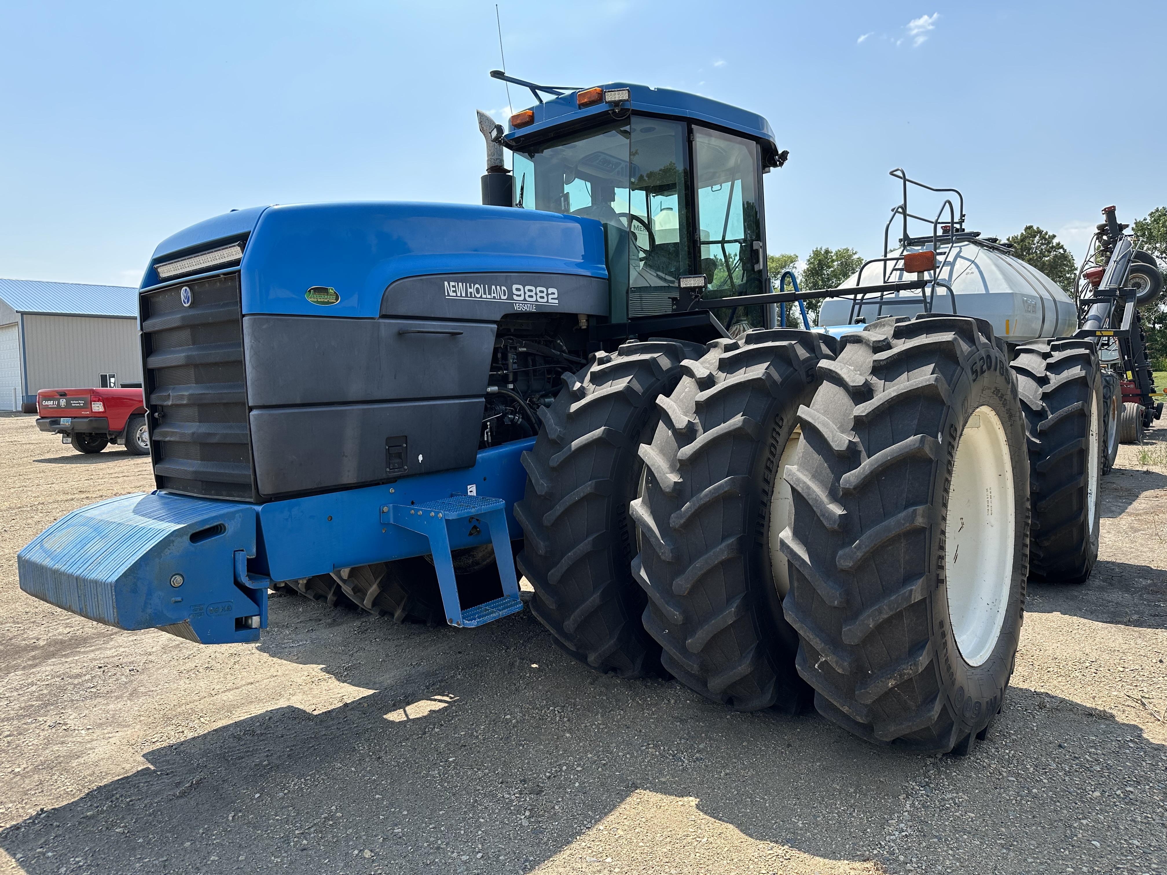 1998 New Holland 9882 Tractor