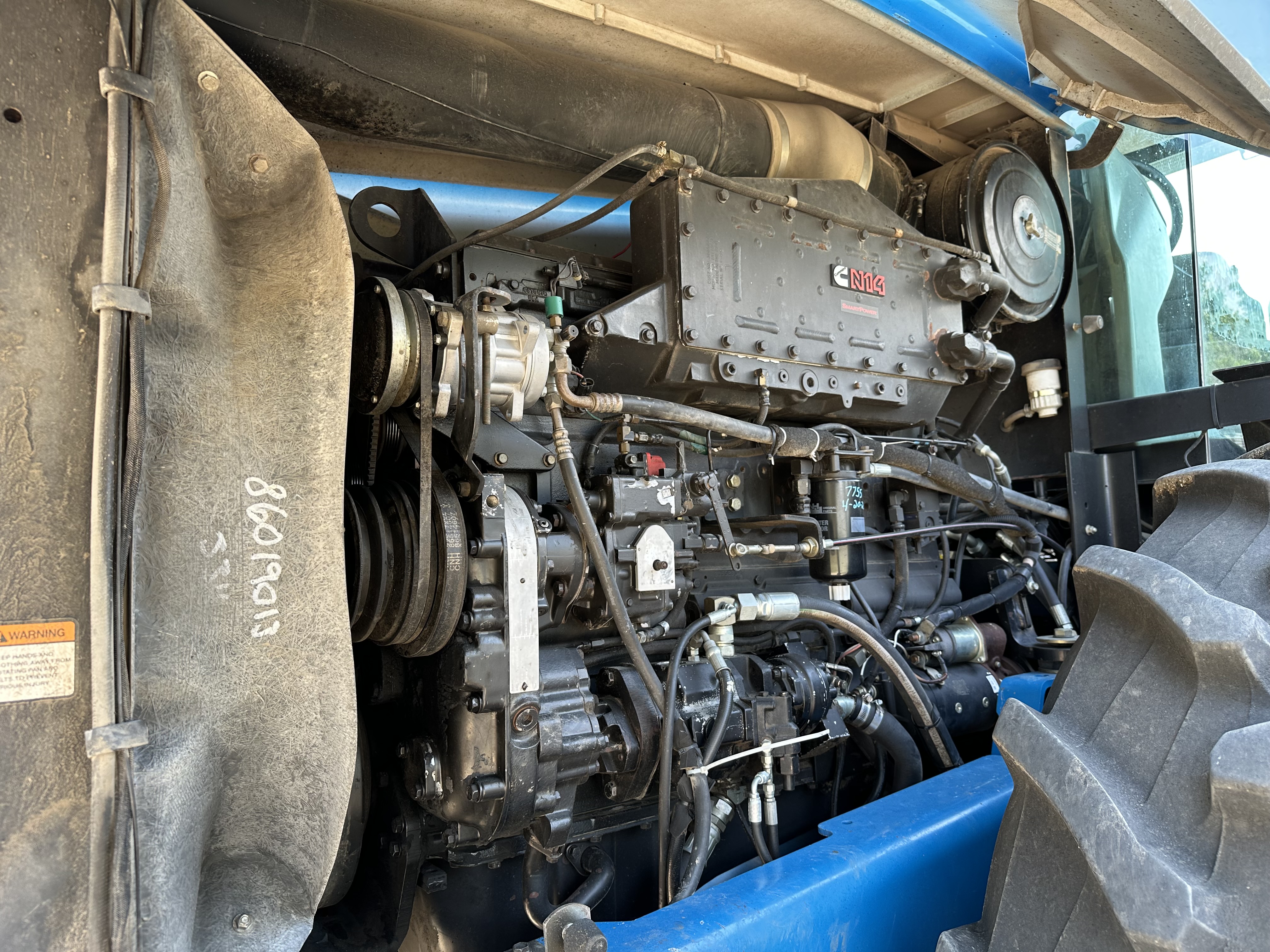 1998 New Holland 9882 Tractor