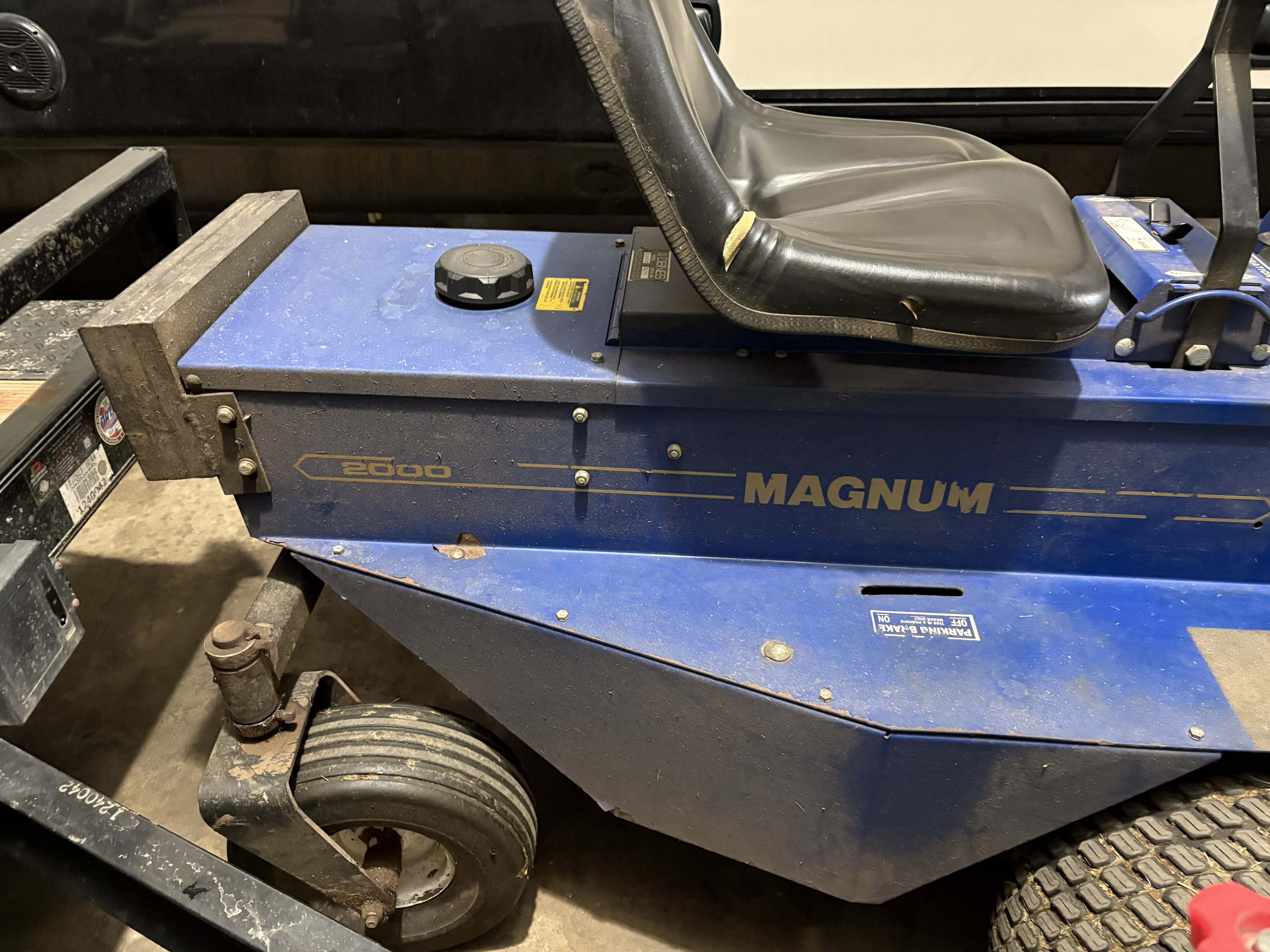 2011 Deines Magnum 2000 Mower/Front Deck