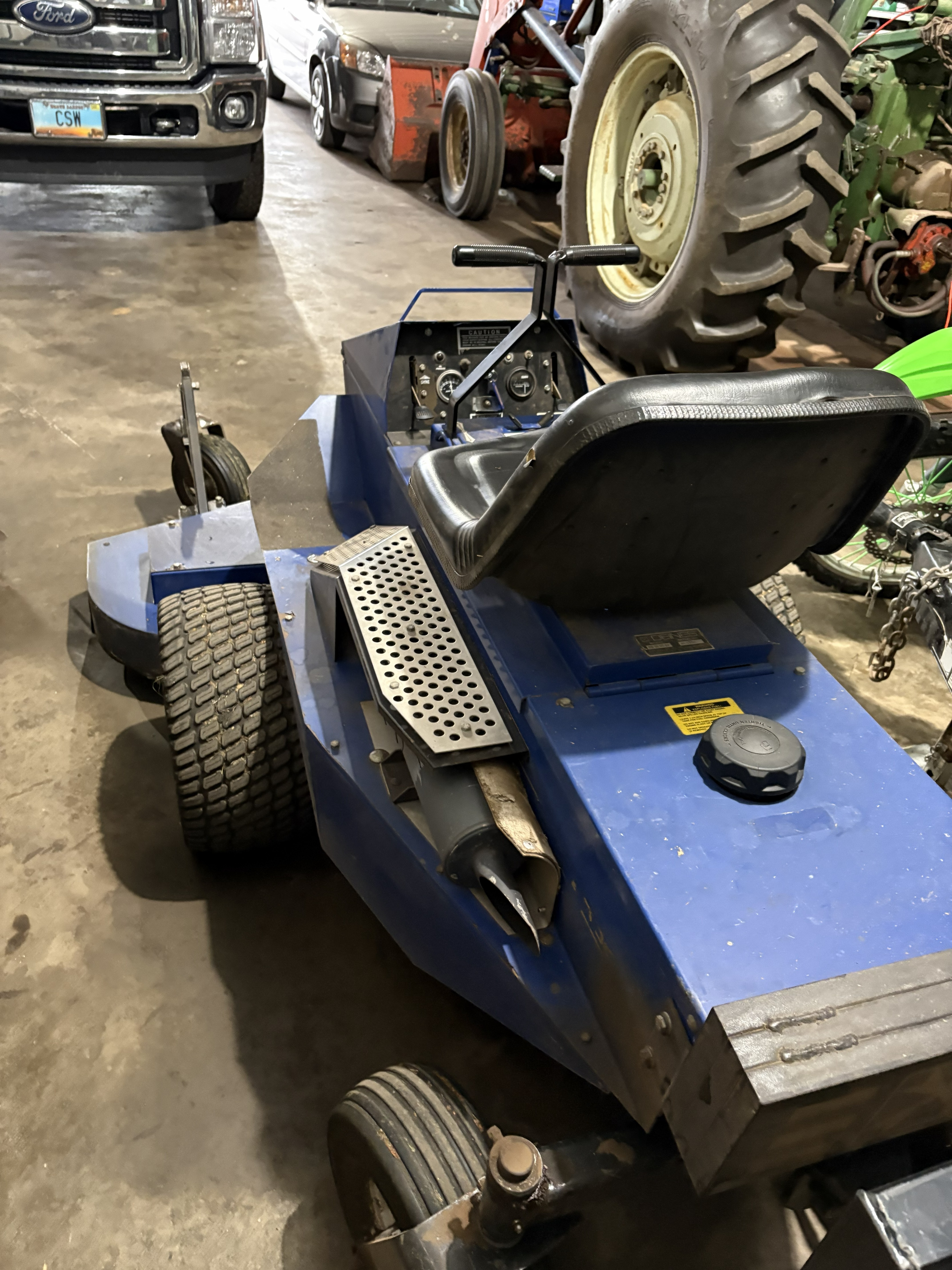 2011 Deines Magnum 2000 Mower/Front Deck