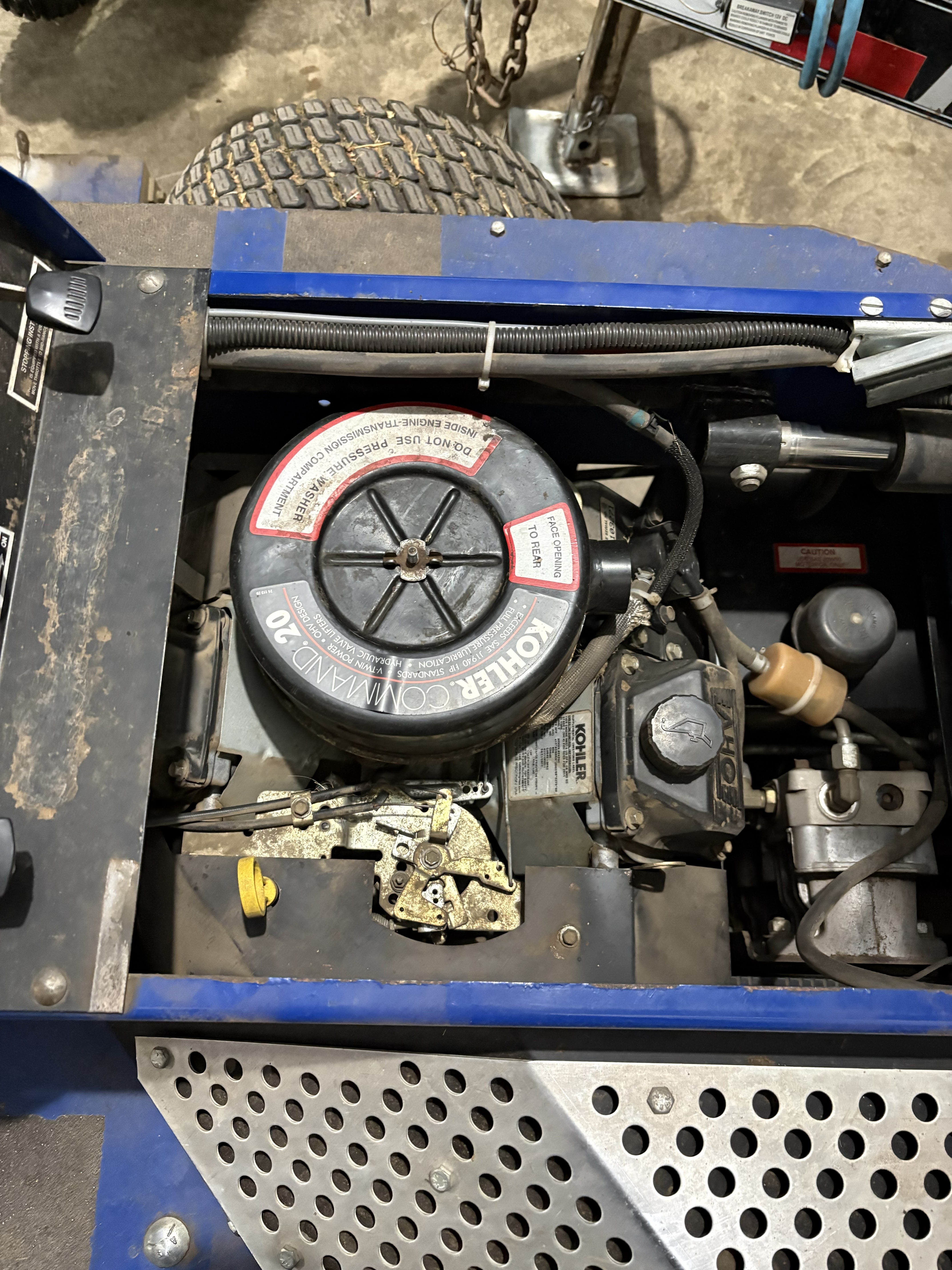 2011 Deines Magnum 2000 Mower/Front Deck