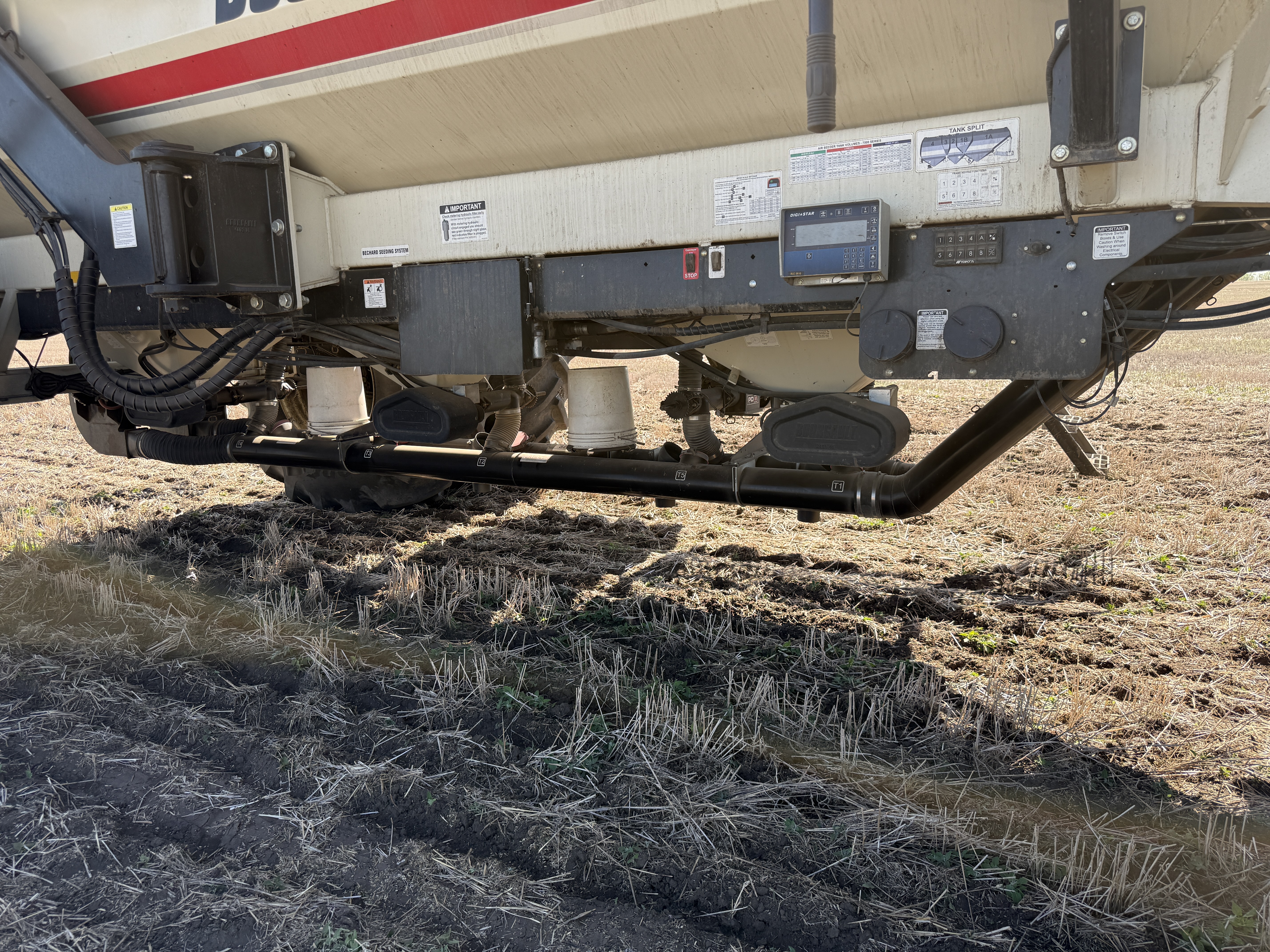 2020 Bourgault 3320-76 Air Seeder