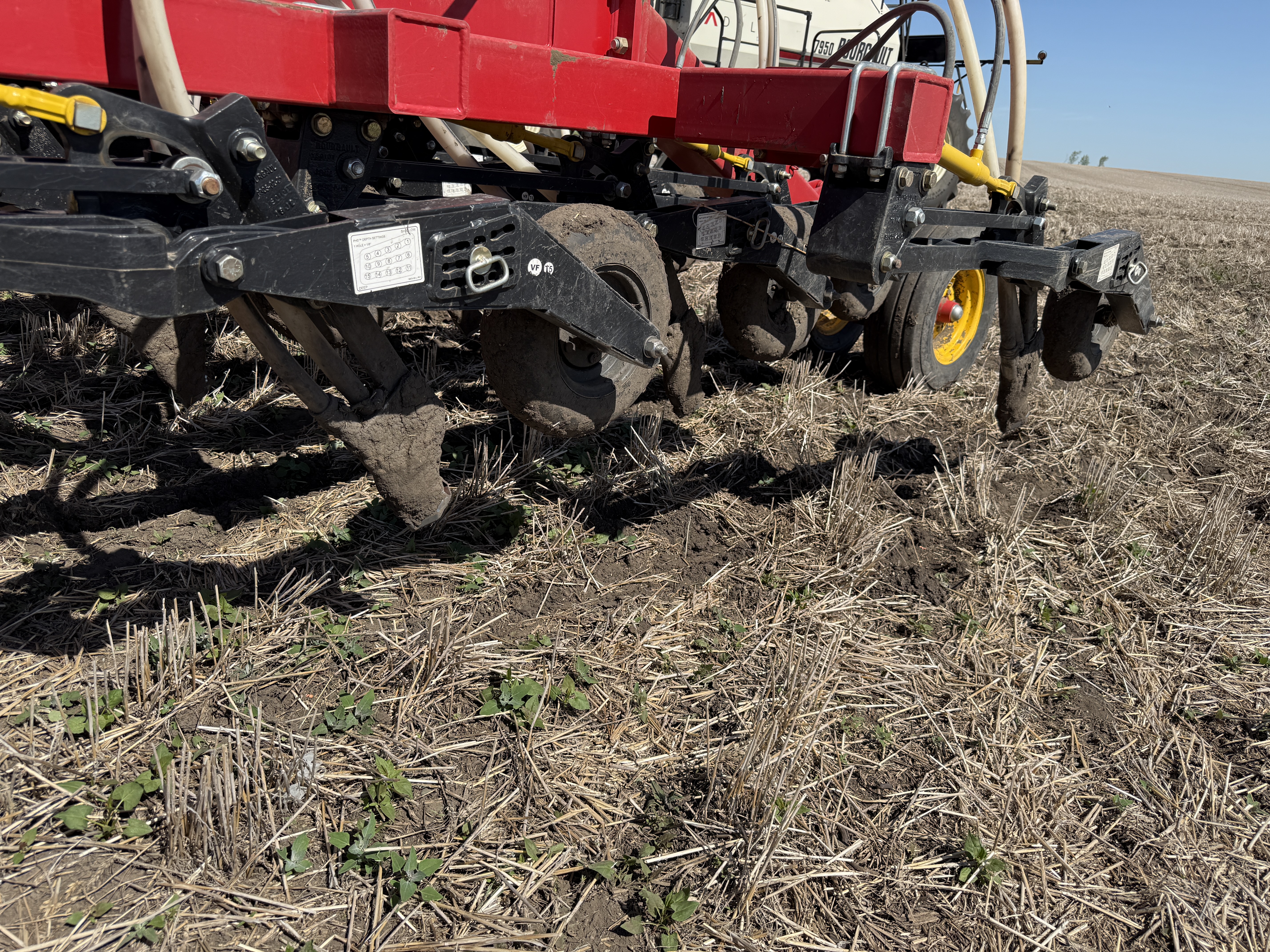 2020 Bourgault 3320-76 Air Seeder