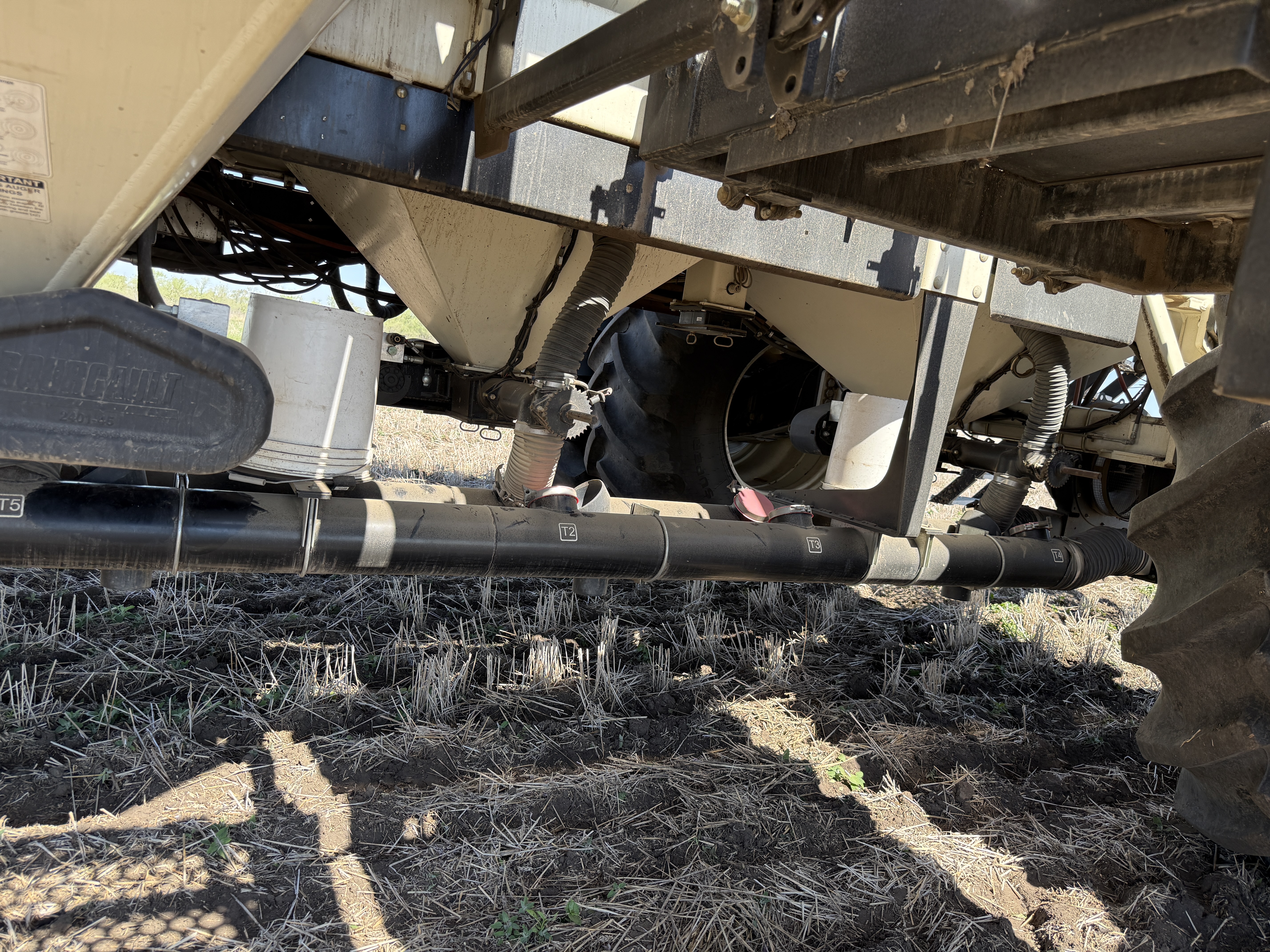 2020 Bourgault 3320-76 Air Seeder