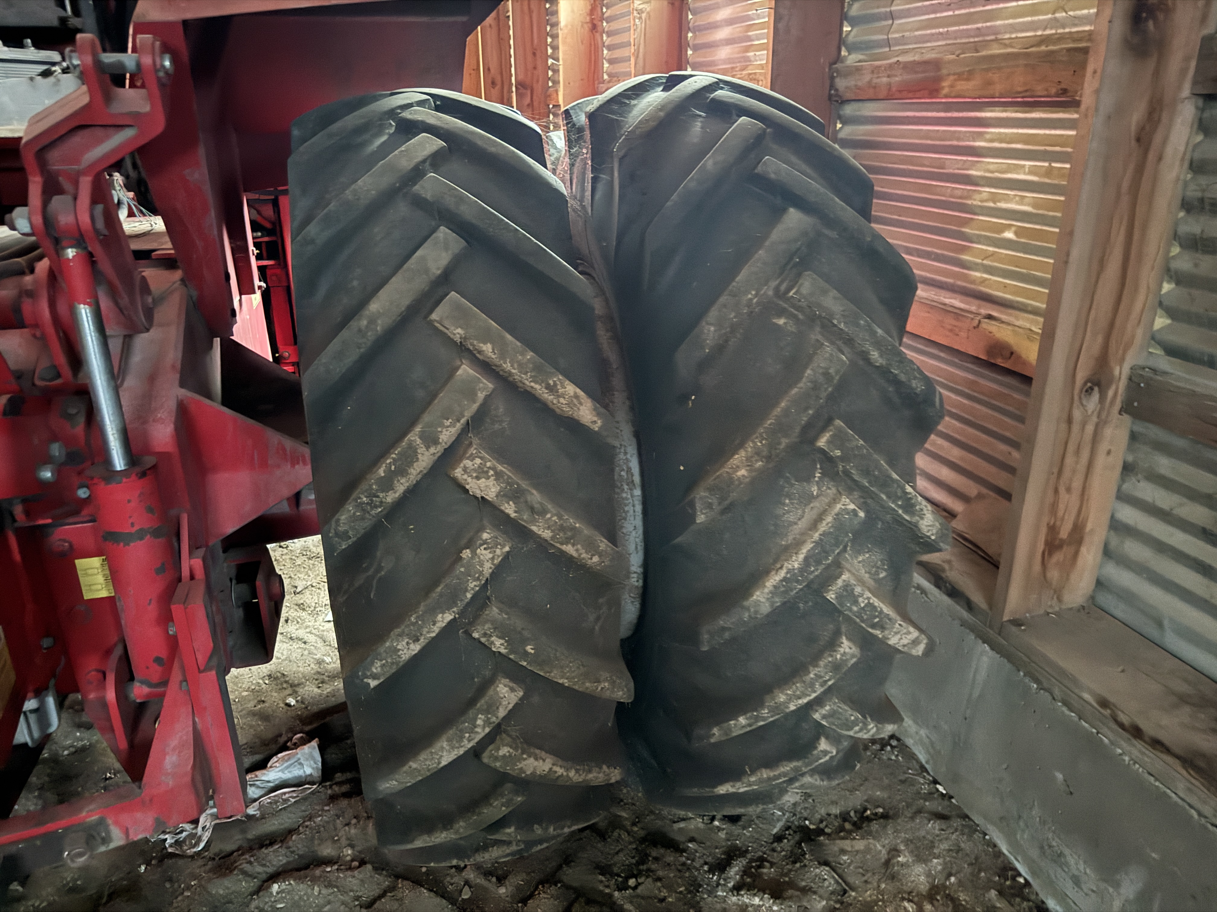1977 Versatile 500 Tractor 4WD