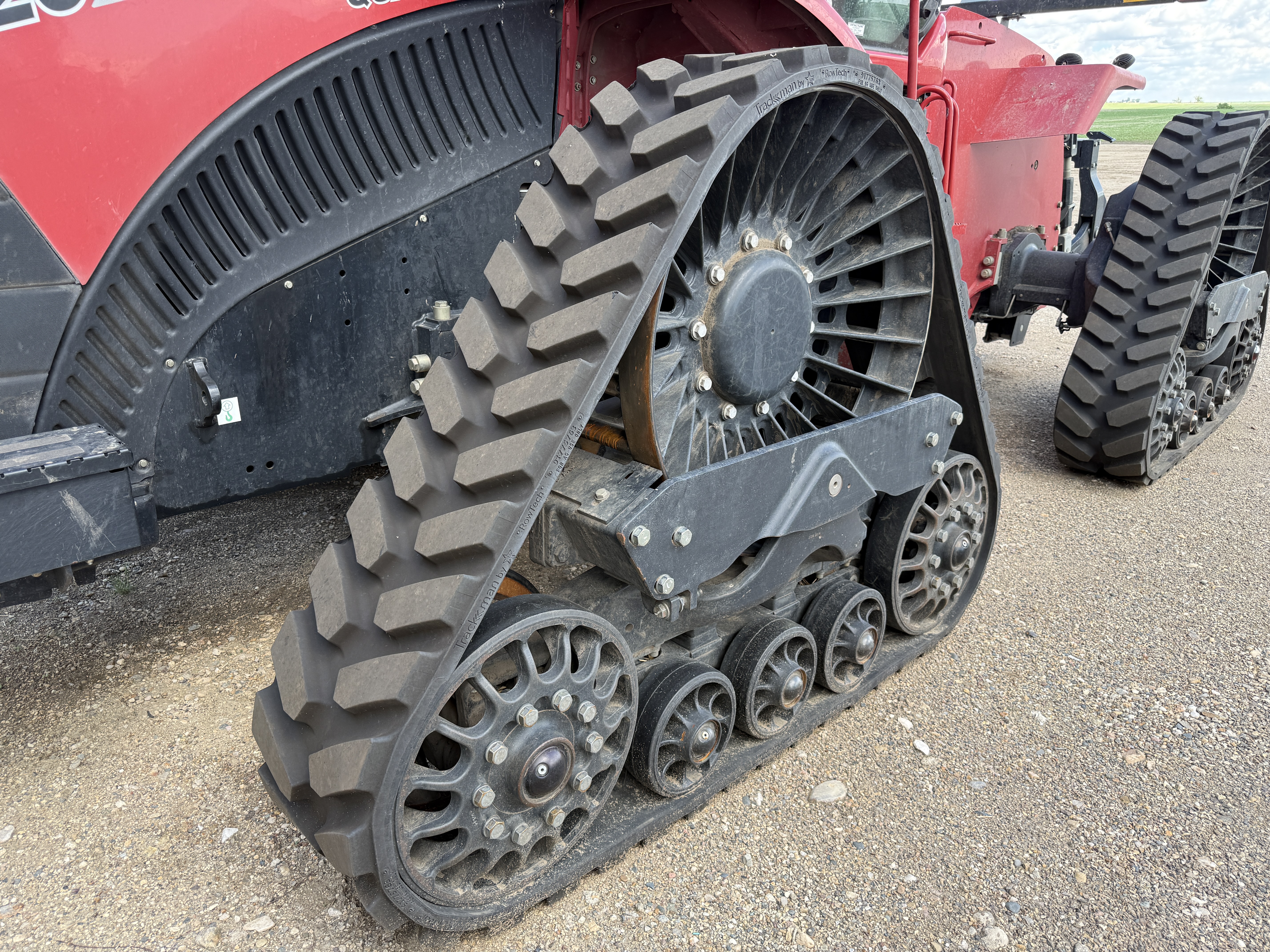 2017 Case IH Steiger 420 Rowtrac Tractor