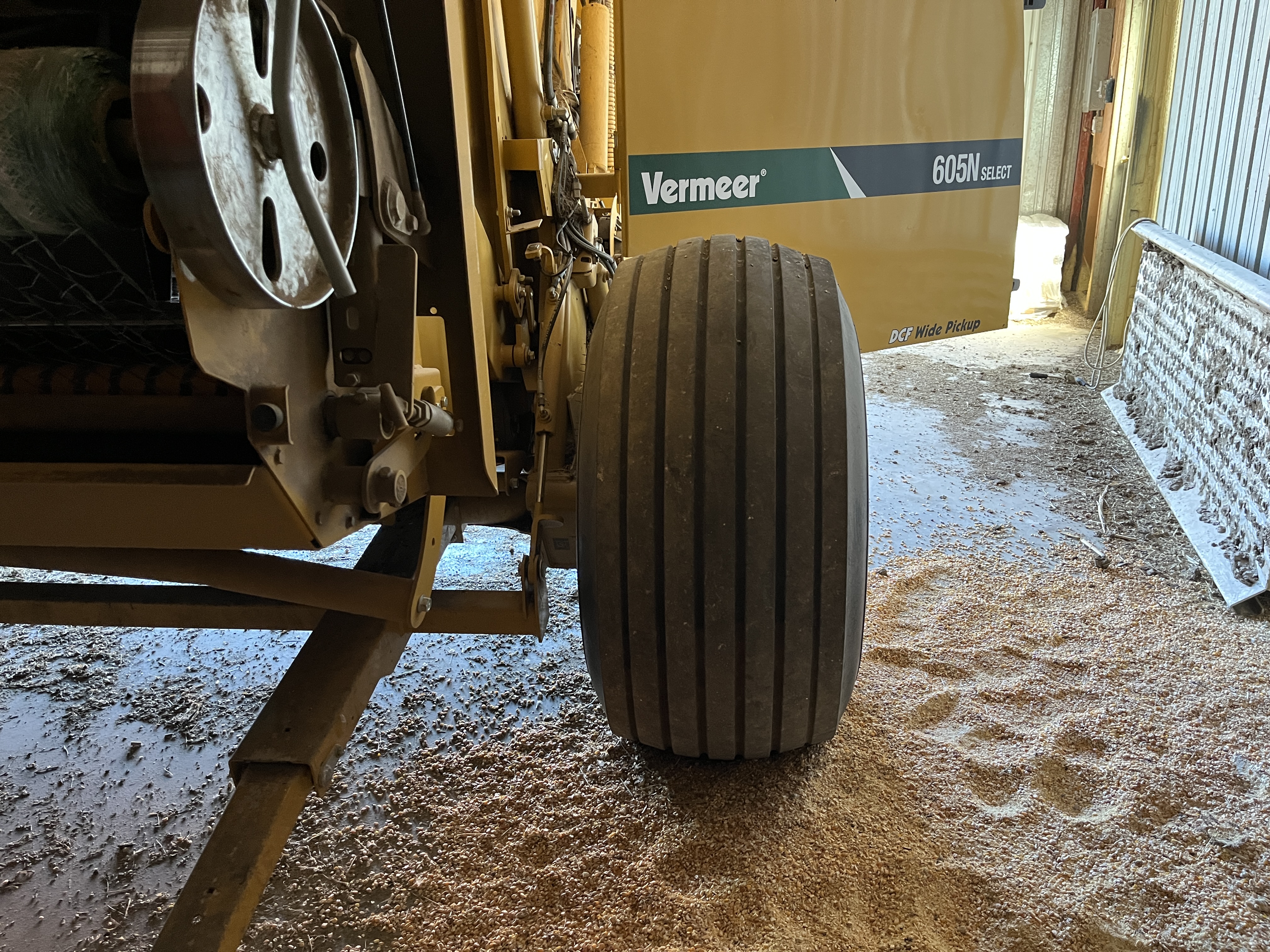 2019 Vermeer 605N Baler/Round