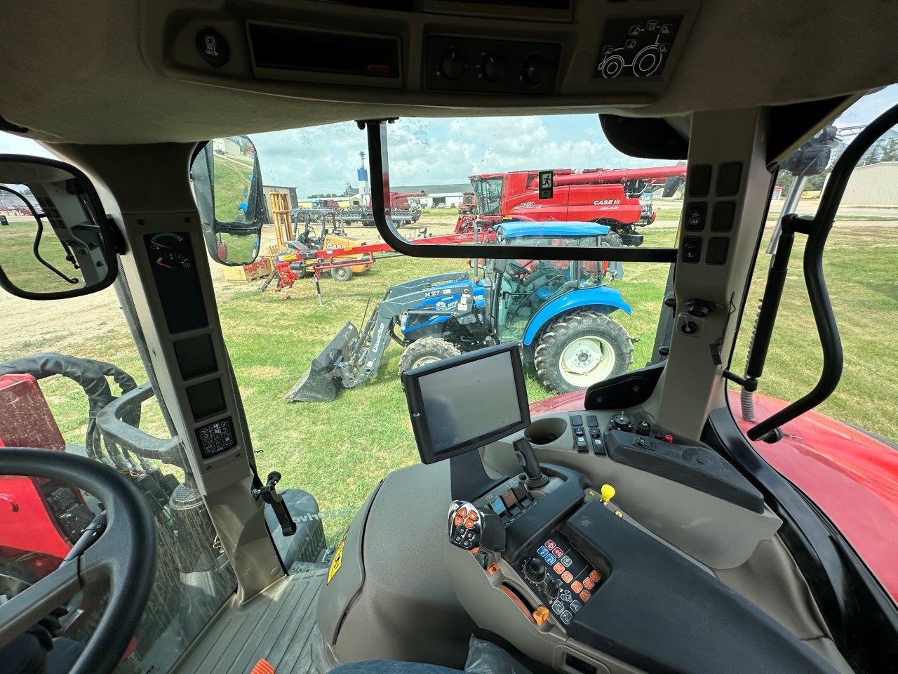 2022 Case IH PUMA185 Tractor