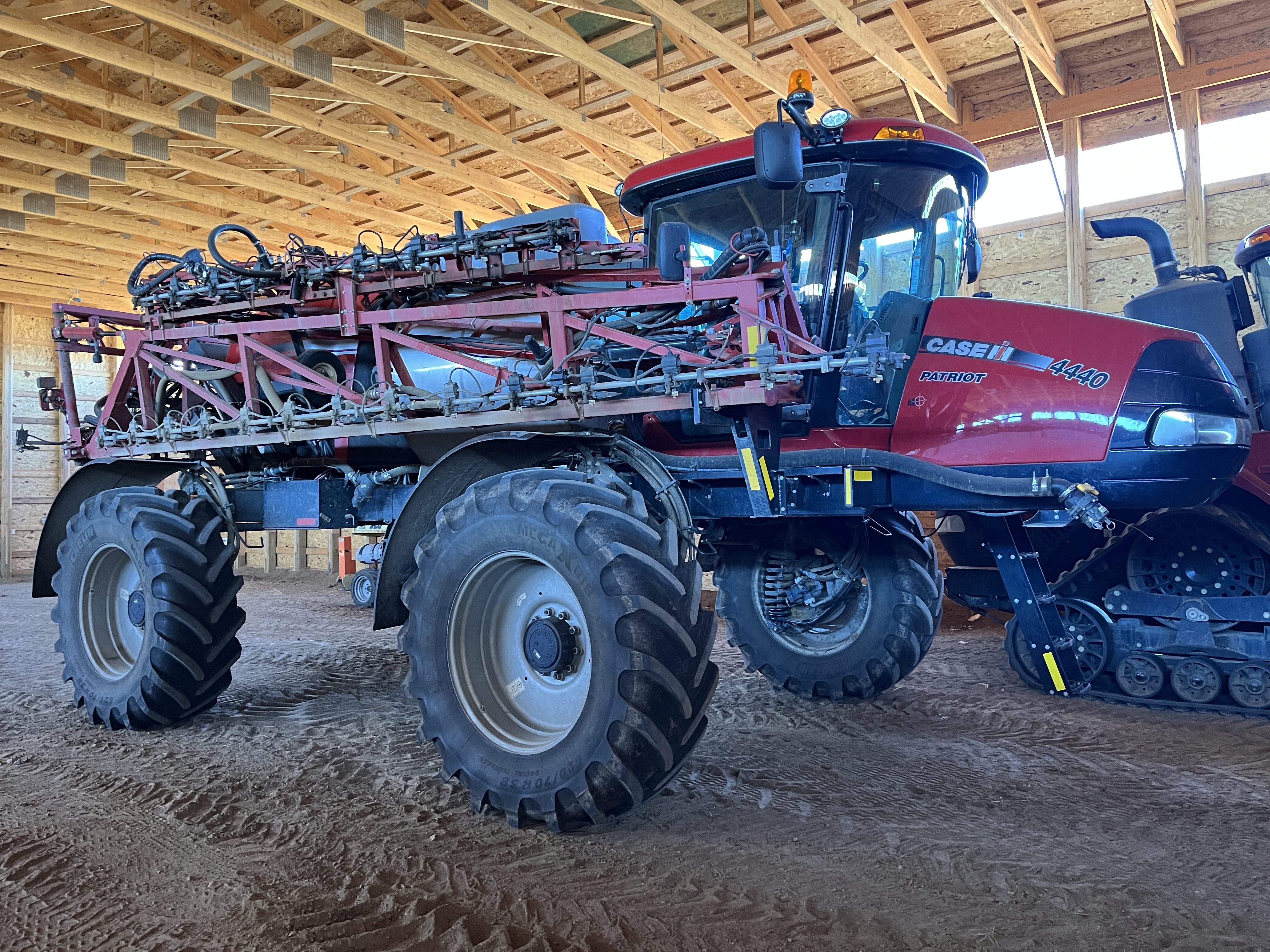 2018 Case IH PAT4440 Sprayer/High Clearance