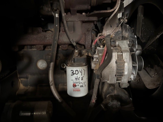 2002 MacDon 2952 Windrower