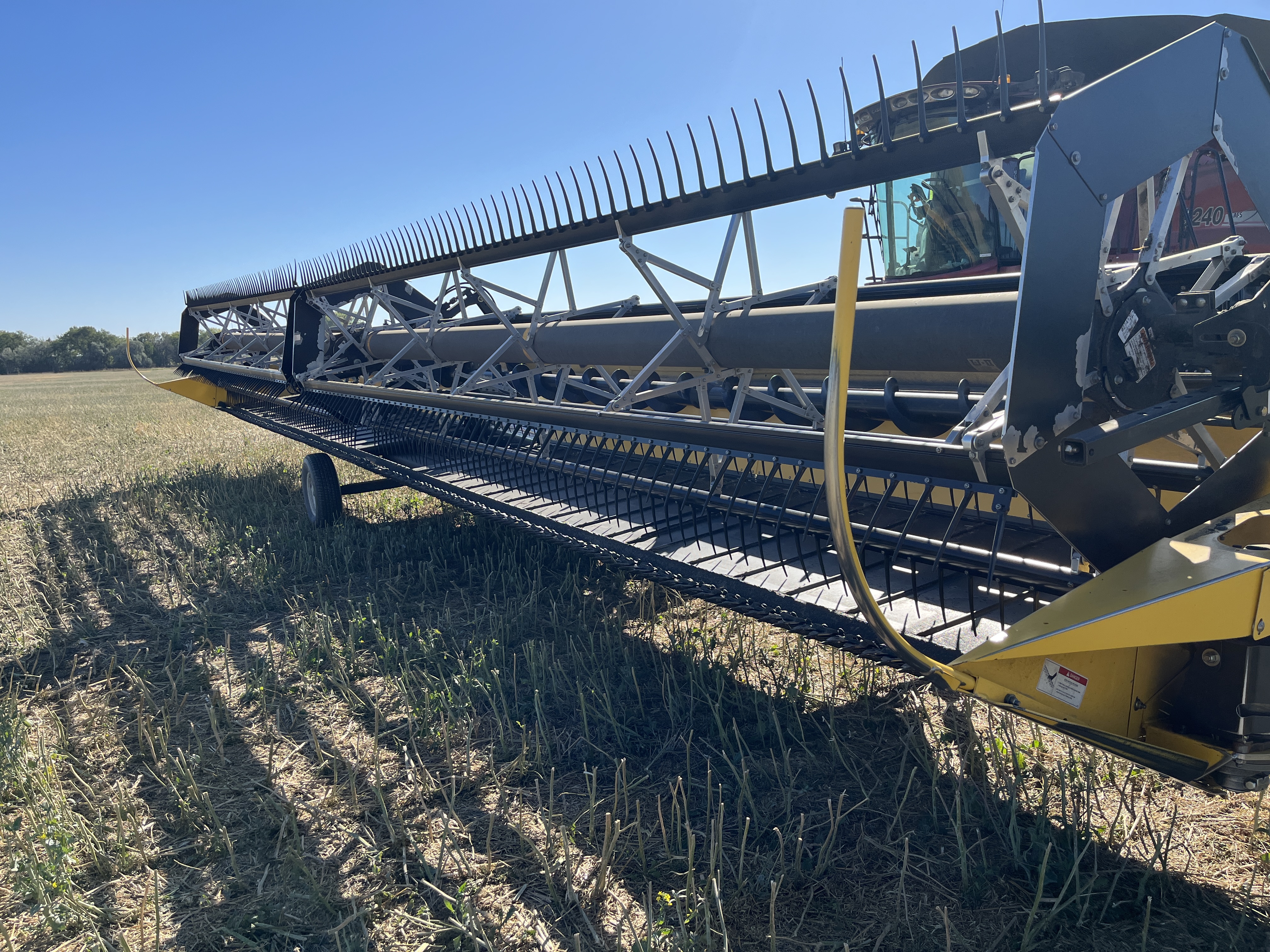 2010 New Holland 94C Header Draper