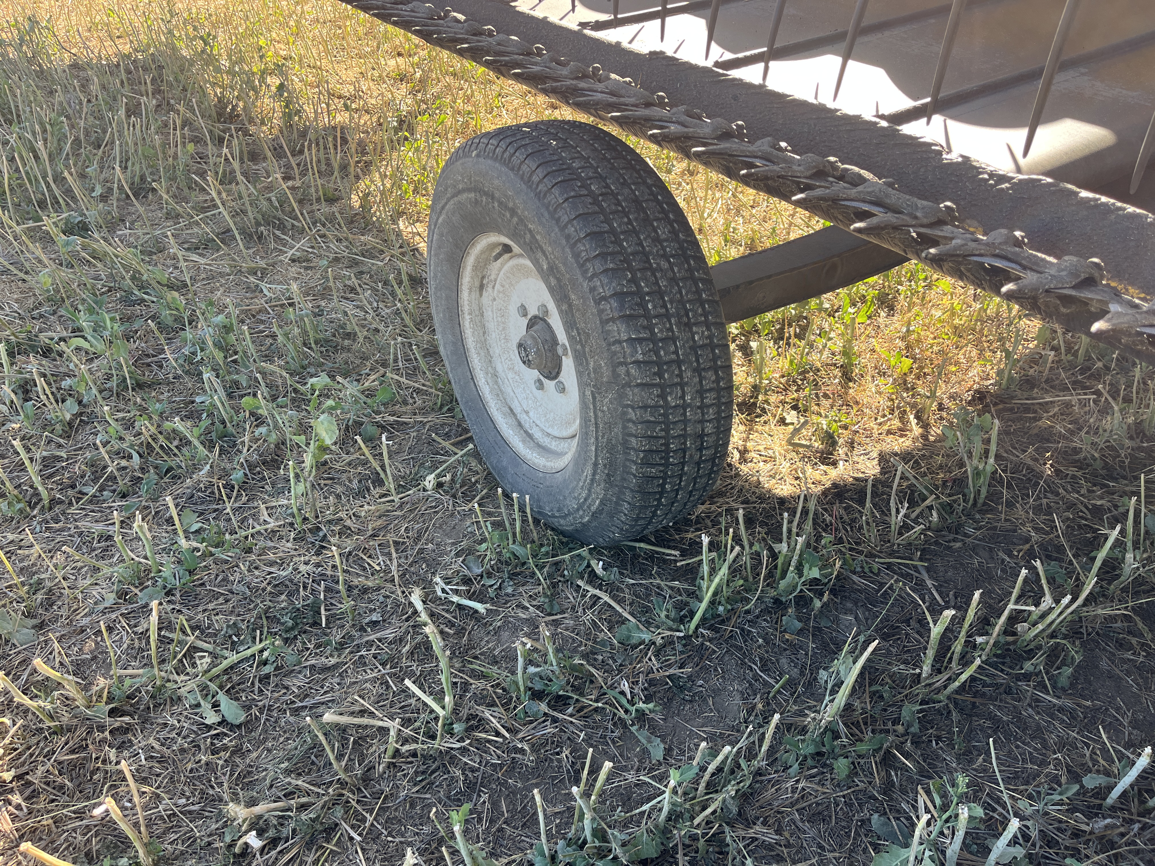 2010 New Holland 94C Header Draper