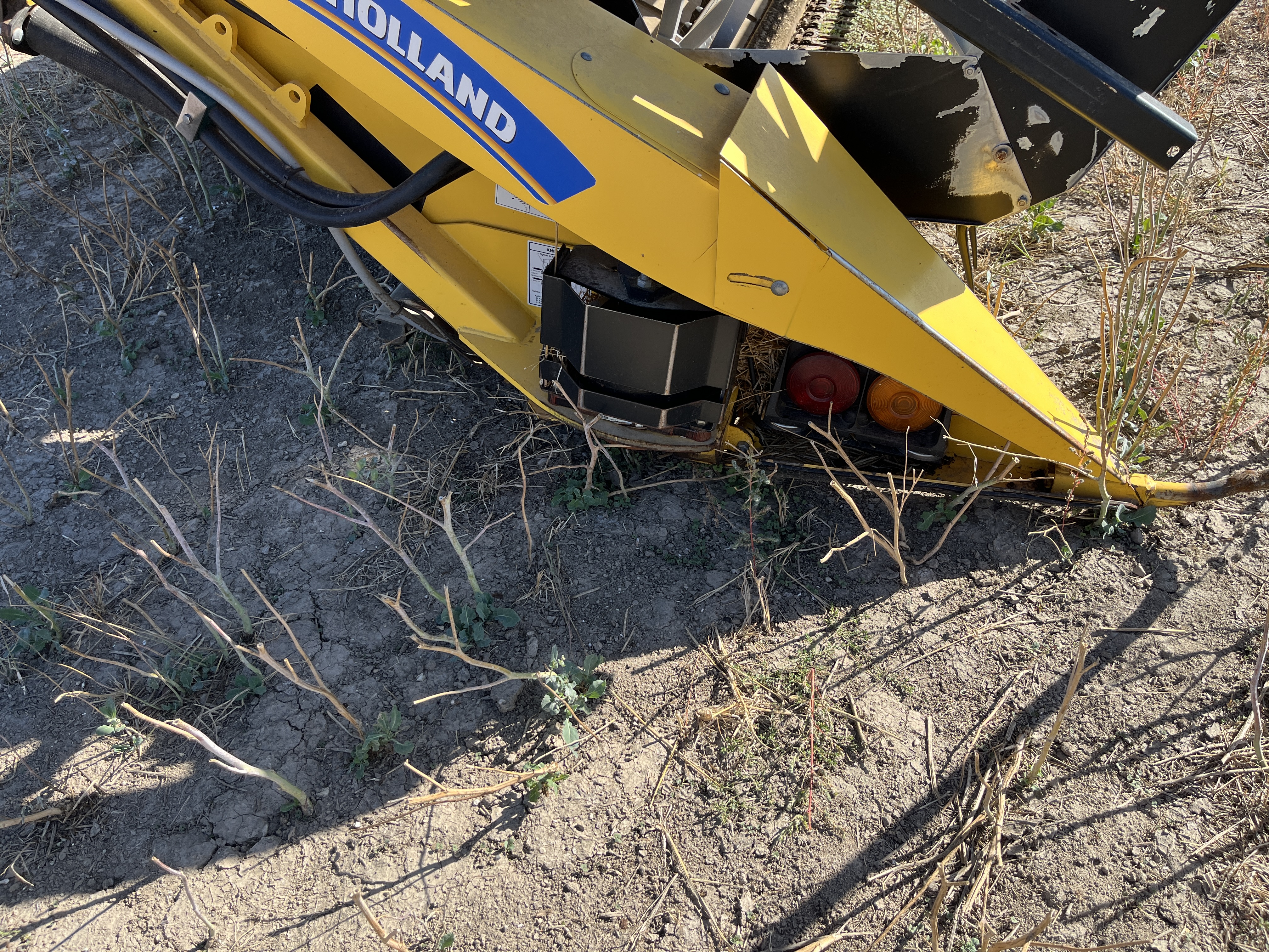 2012 New Holland 94C Header Draper