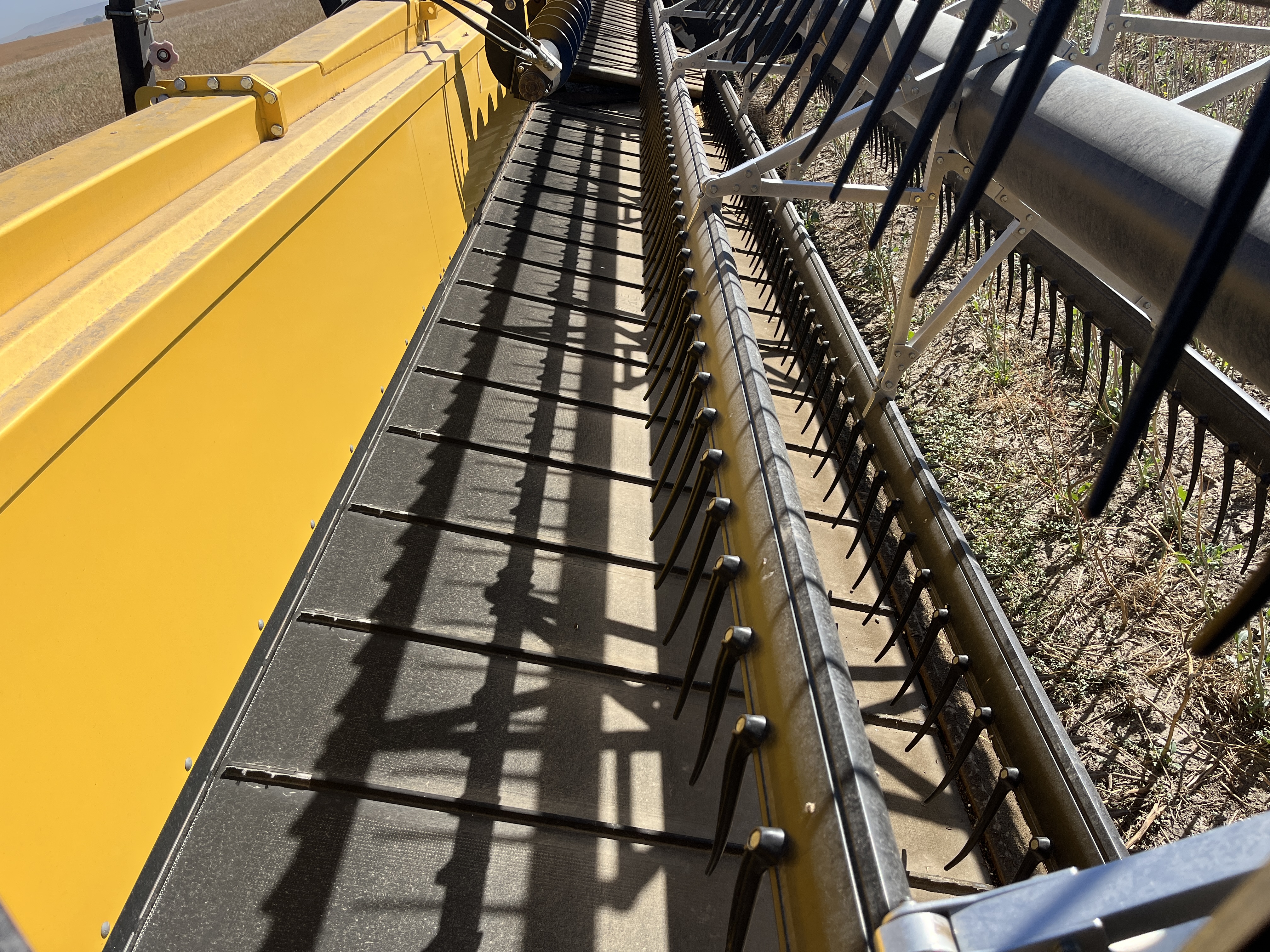 2012 New Holland 94C Header Draper