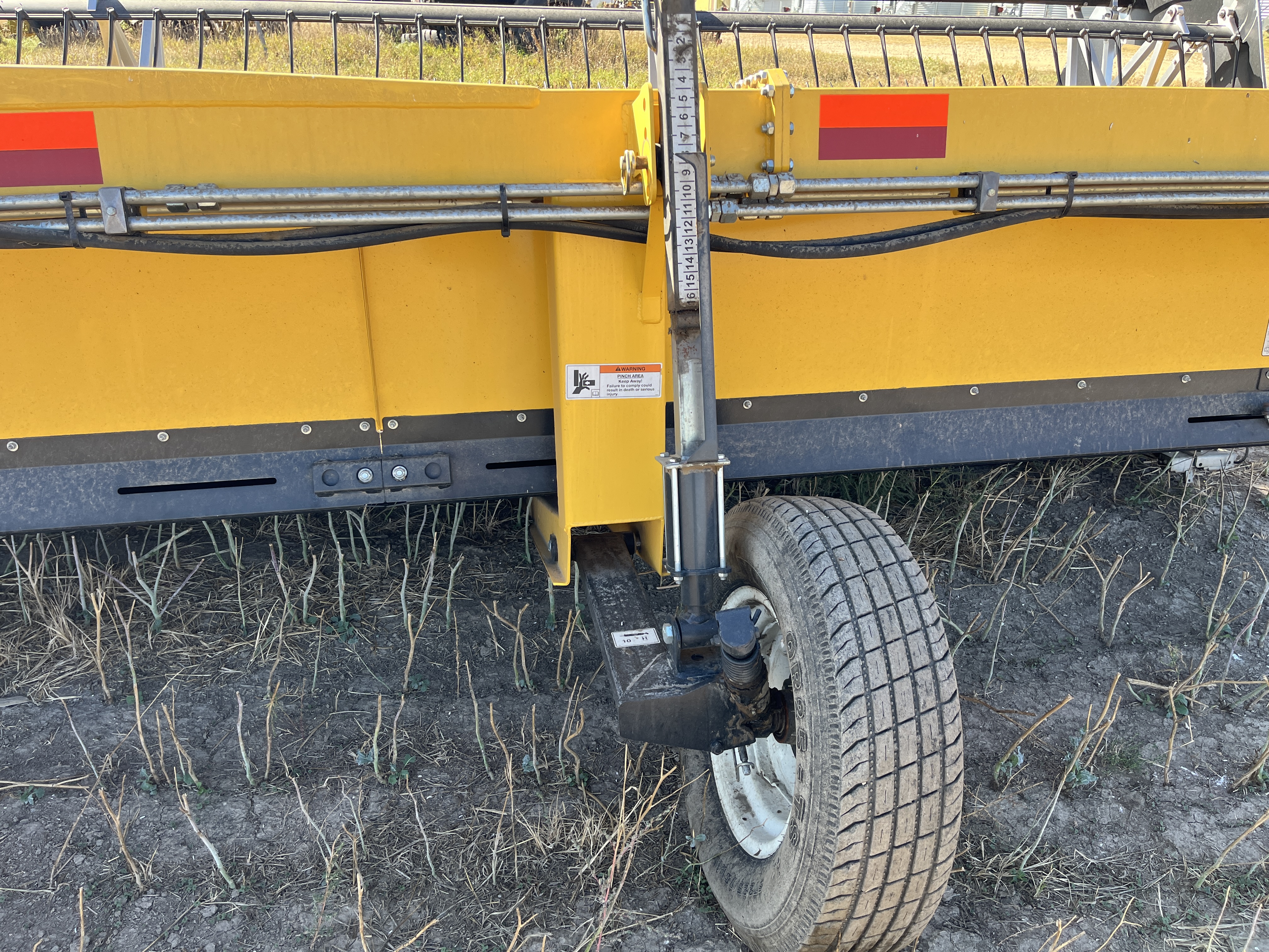 2012 New Holland 94C Header Draper