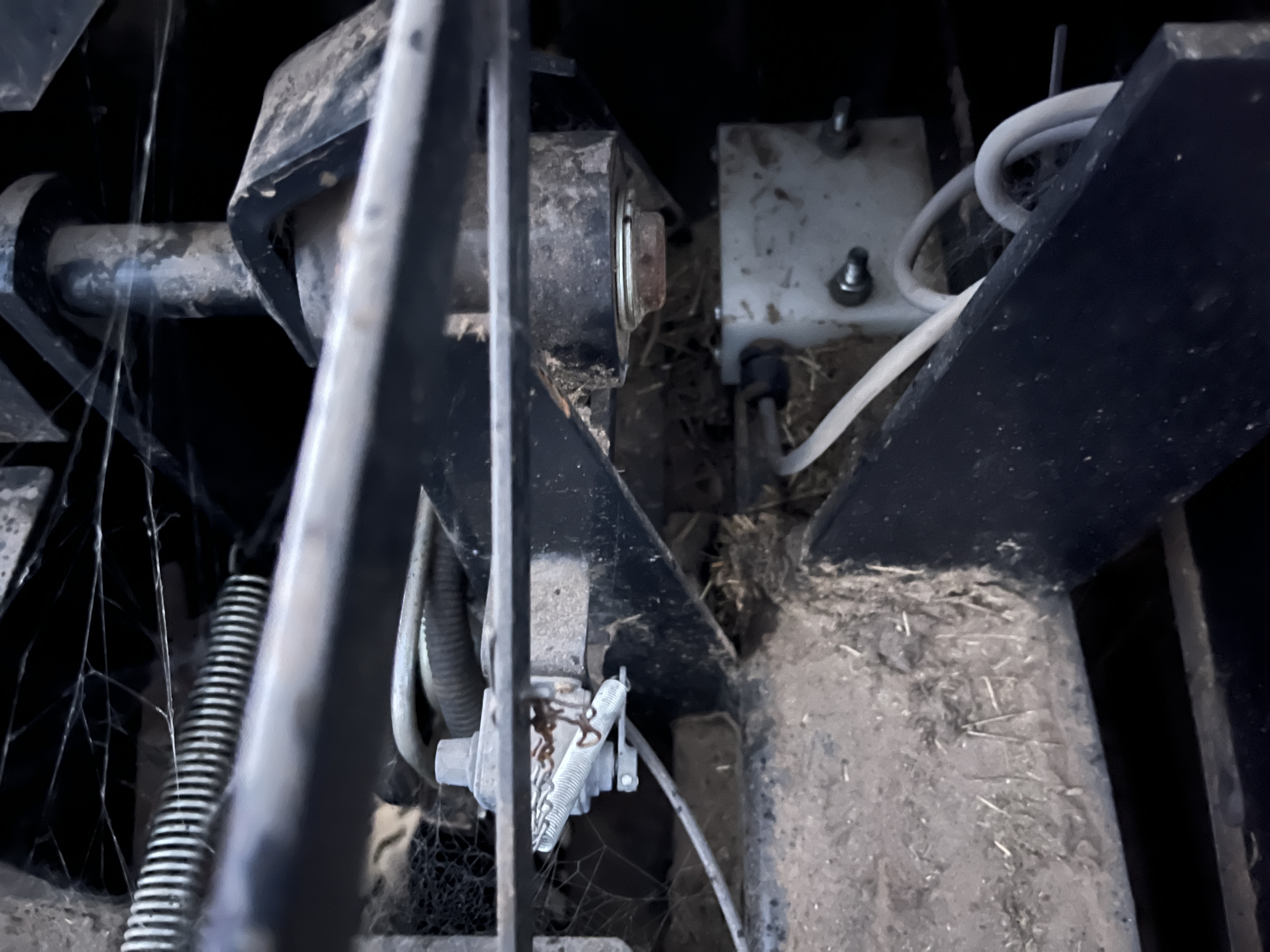 2010 New Holland BB9080 Baler/Square