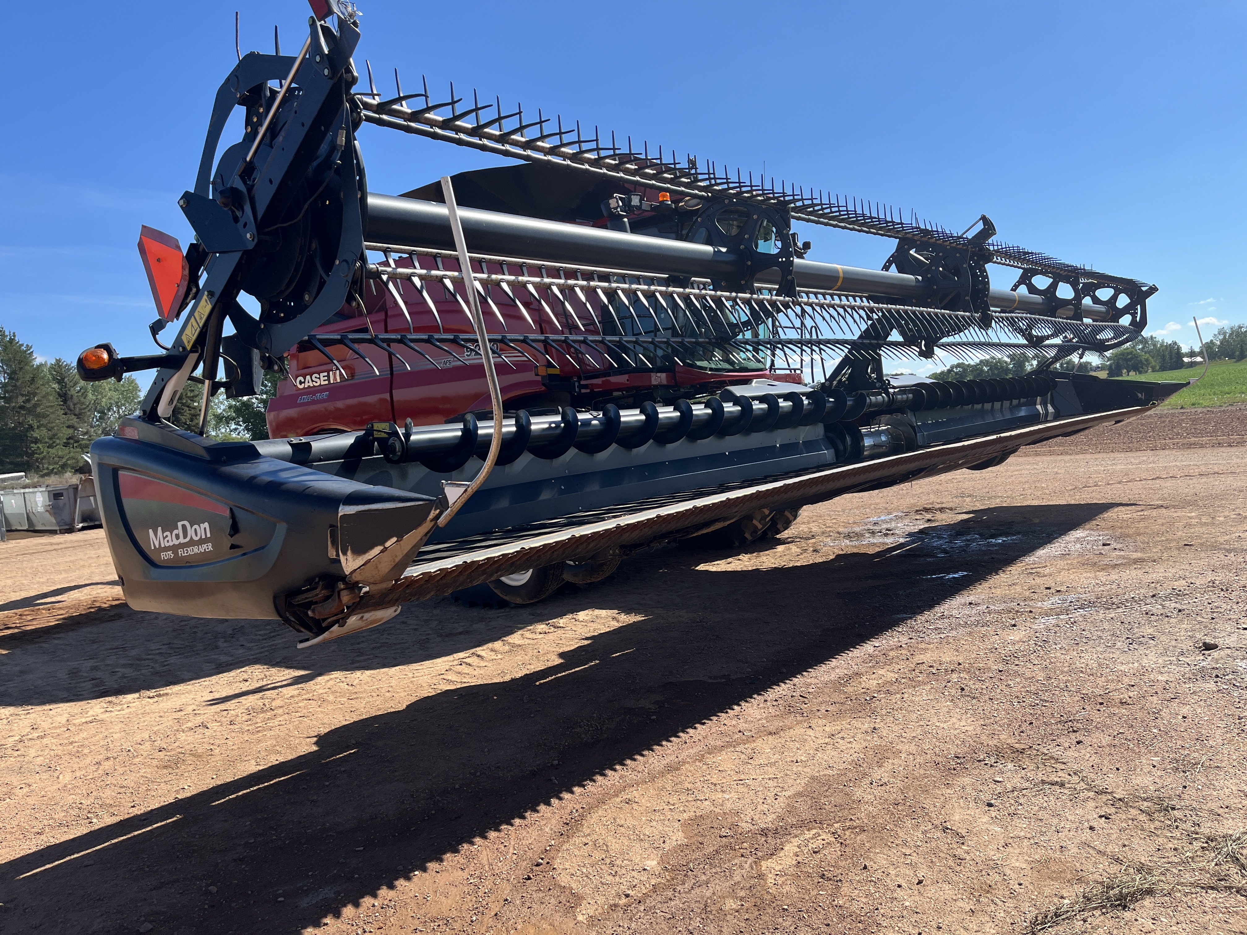 2014 MacDon FD75 Header Draper