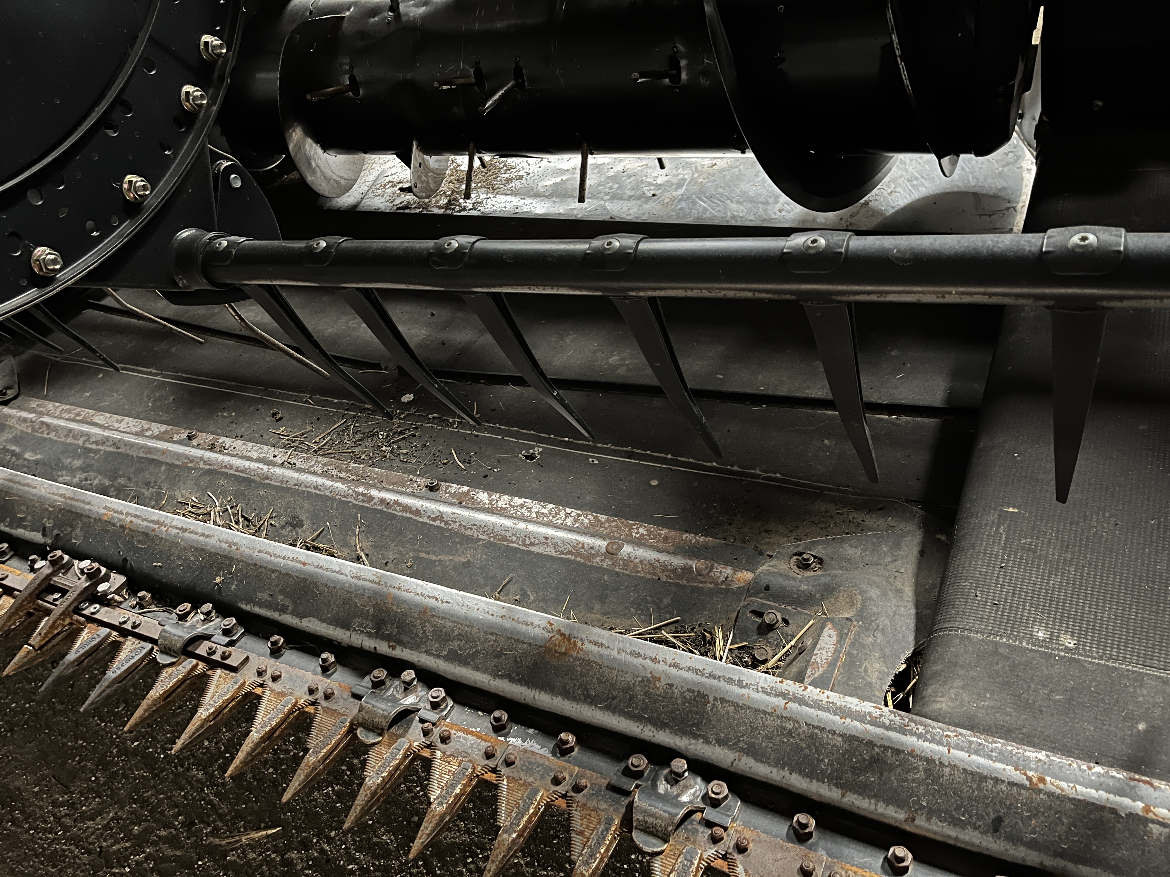 2014 MacDon FD75-45 Header Combine