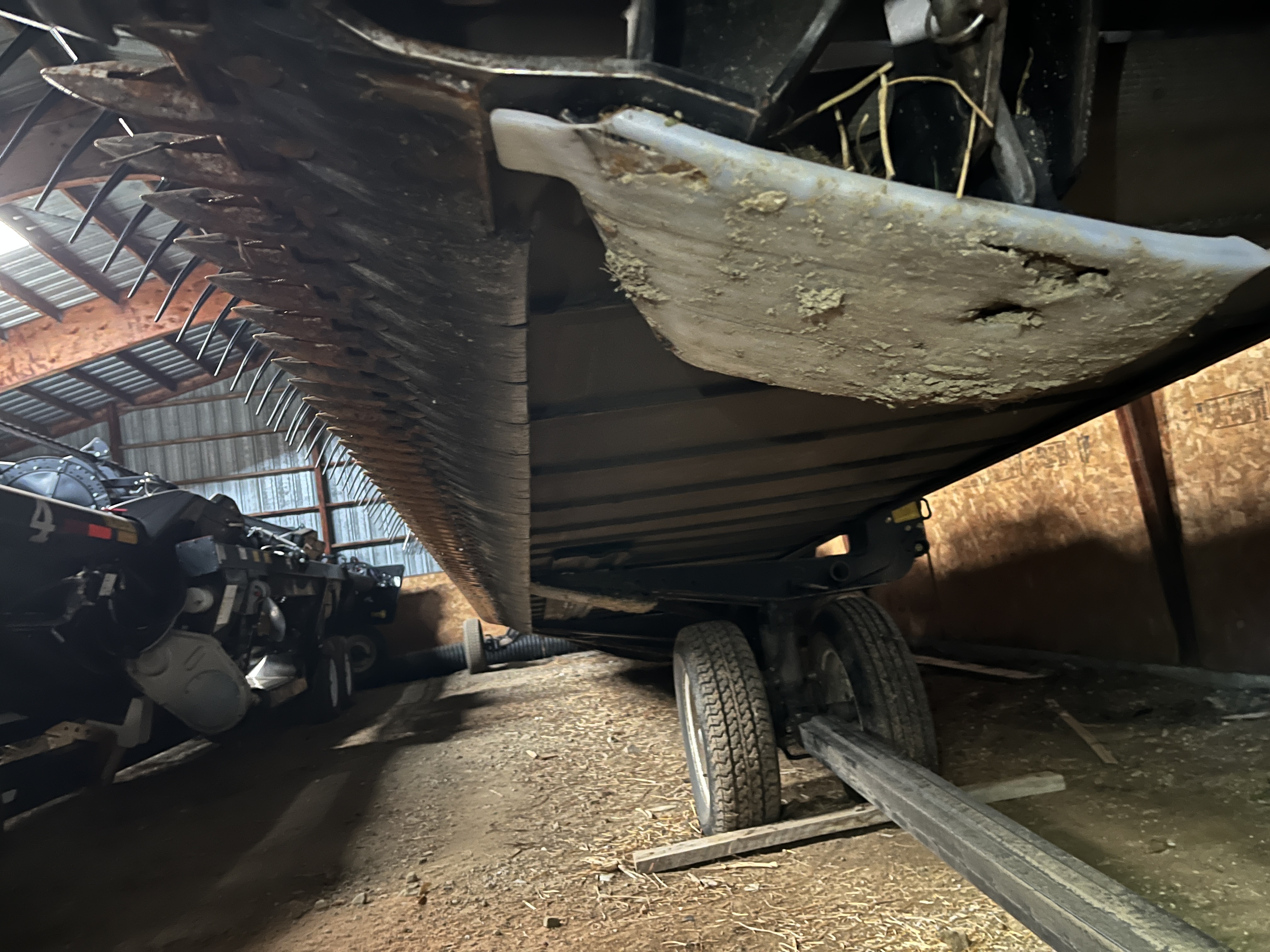 2014 MacDon FD75-45 Header Combine