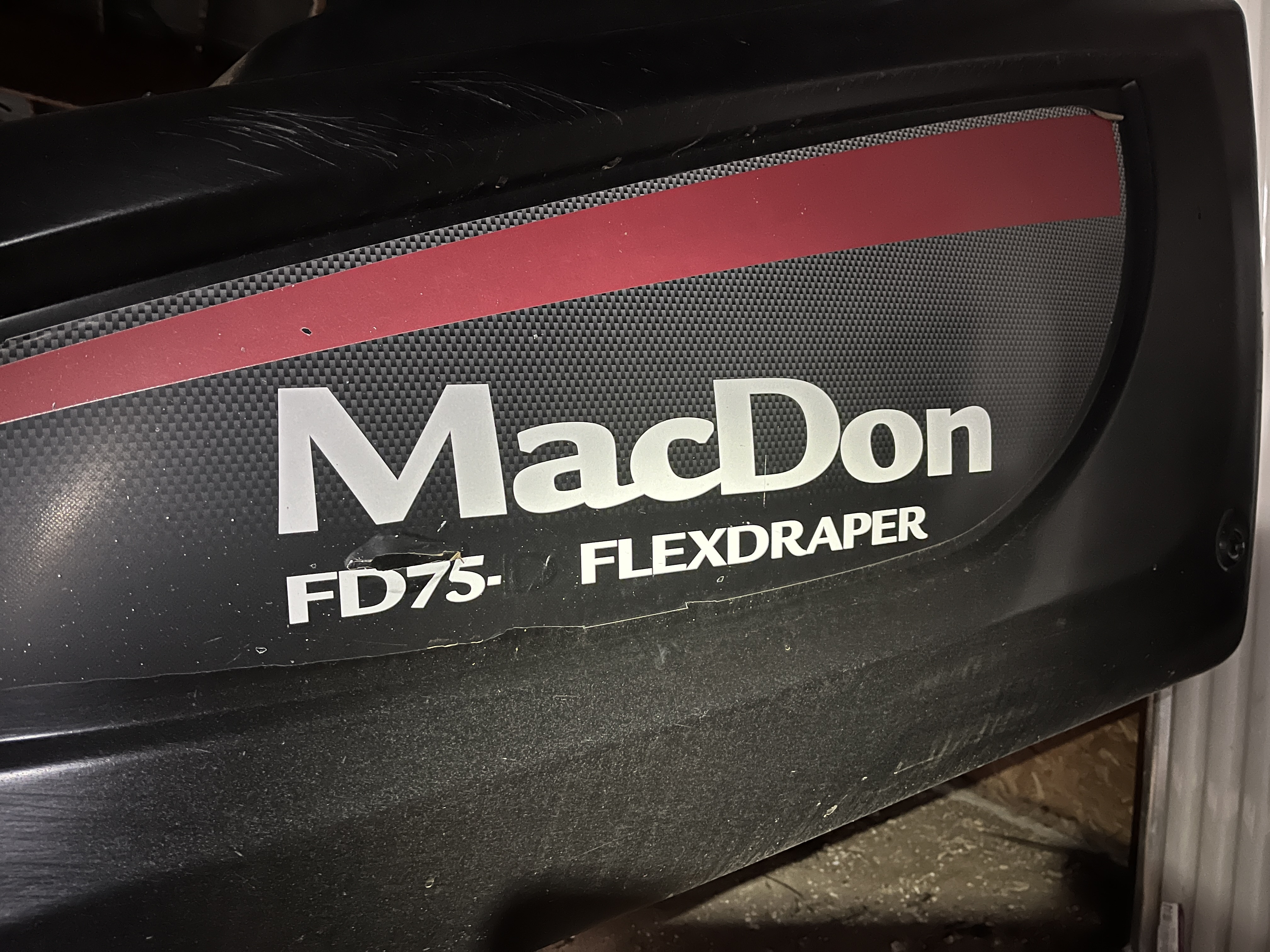 2014 MacDon FD75-45 Header Combine