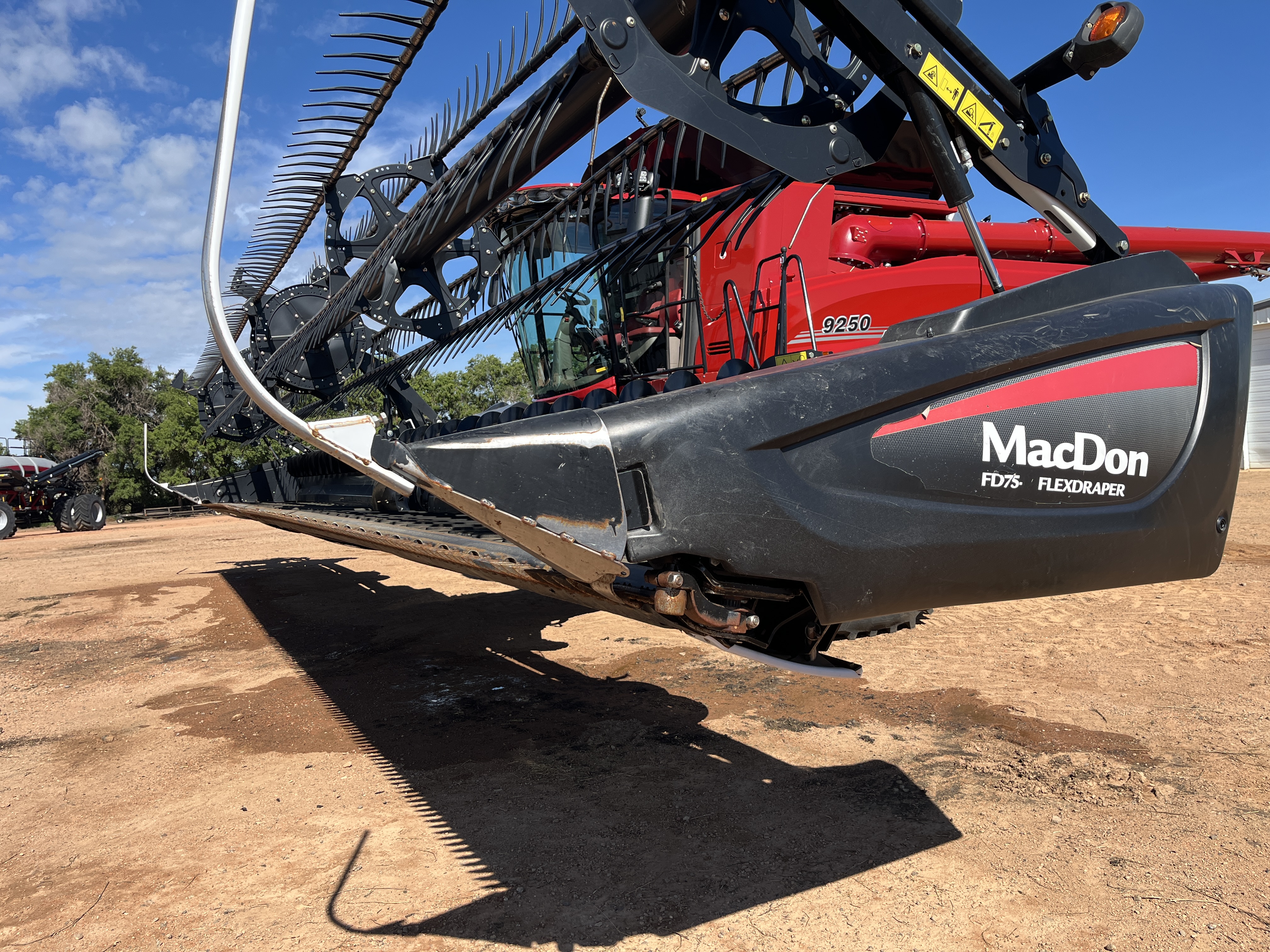 2014 MacDon FD75 Header Draper