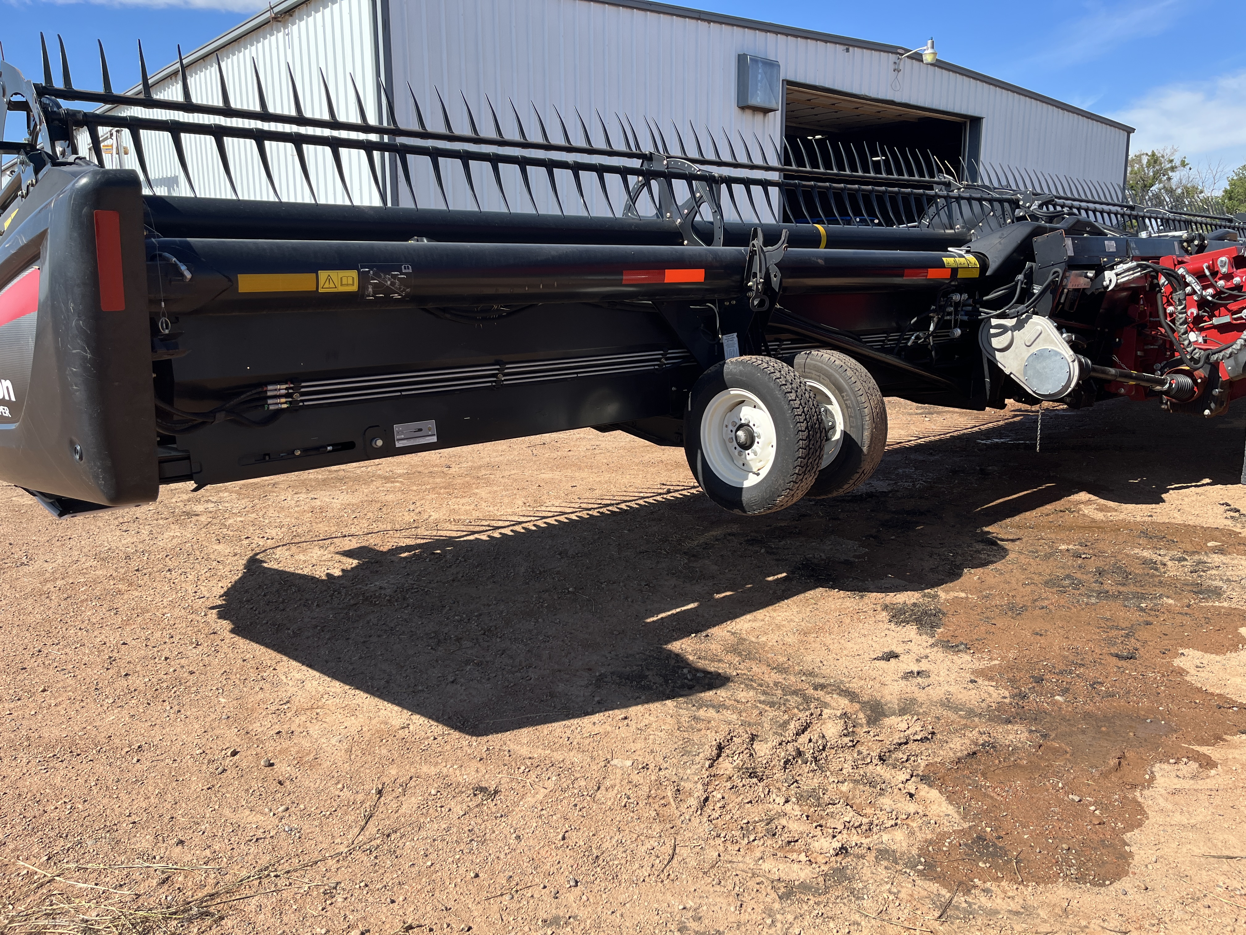 2014 MacDon FD75 Header Draper