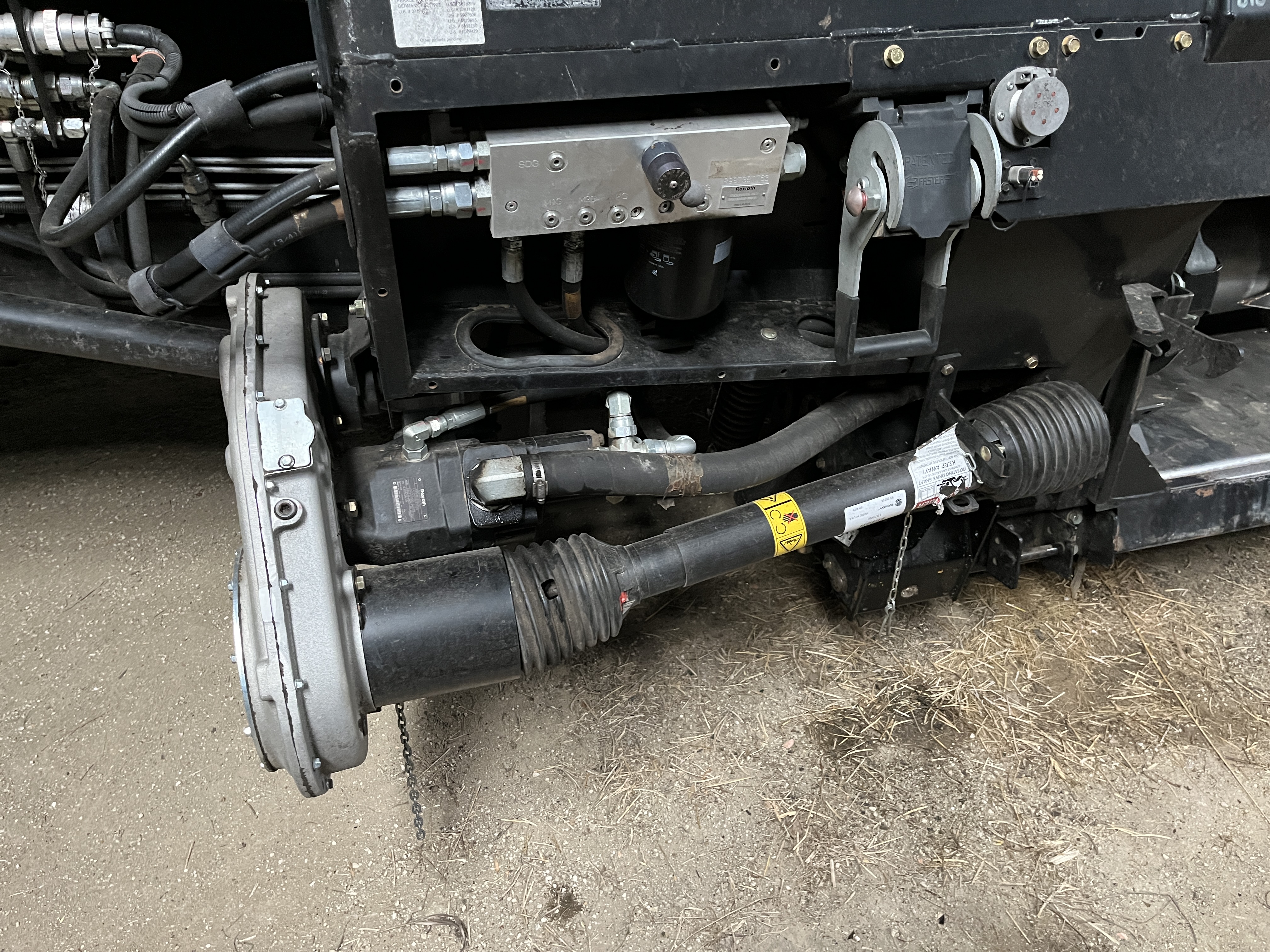 2014 MacDon FD75-45 Header Combine