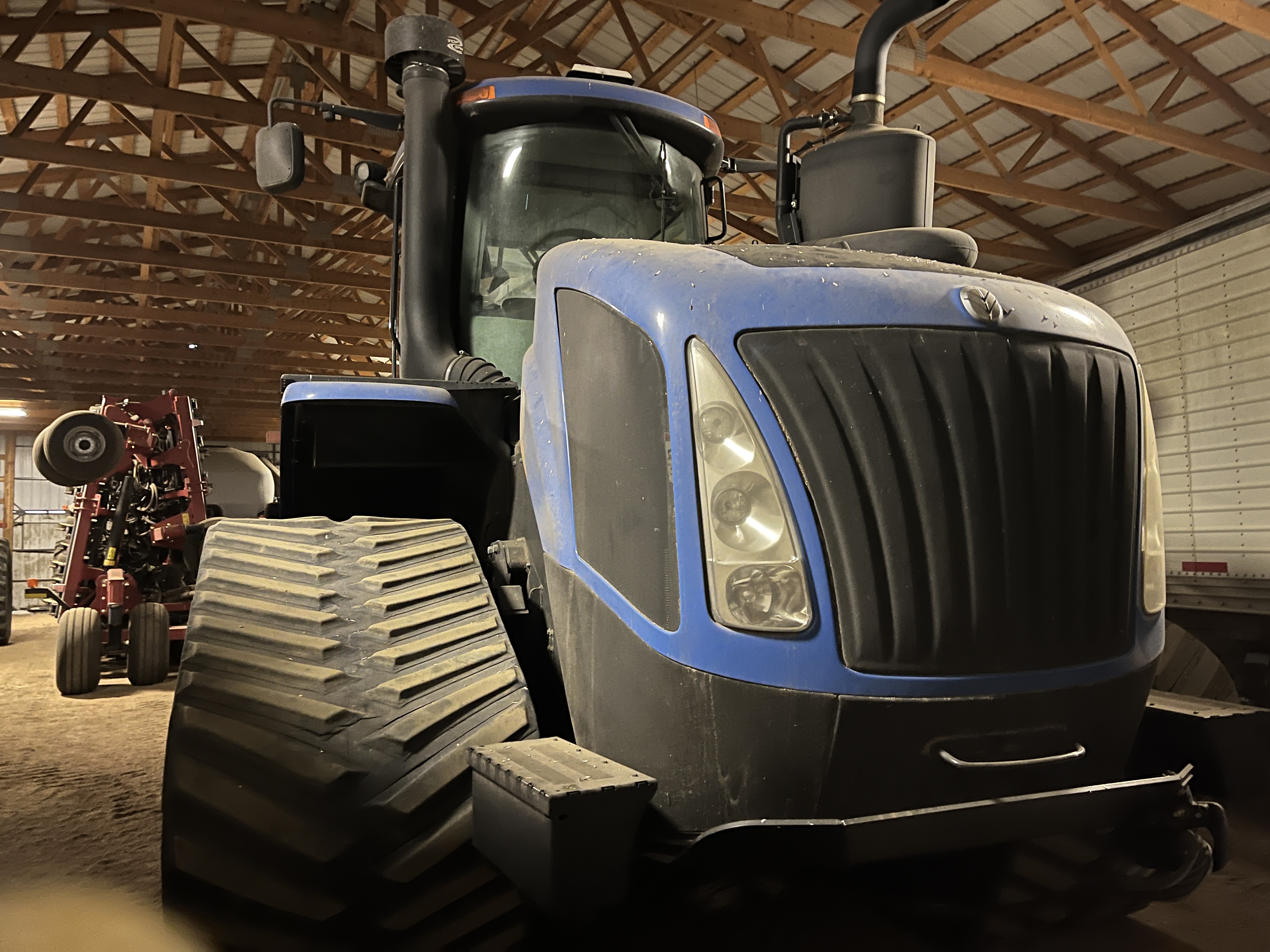 2014 New Holland T9.645 SmartTrax Tractor