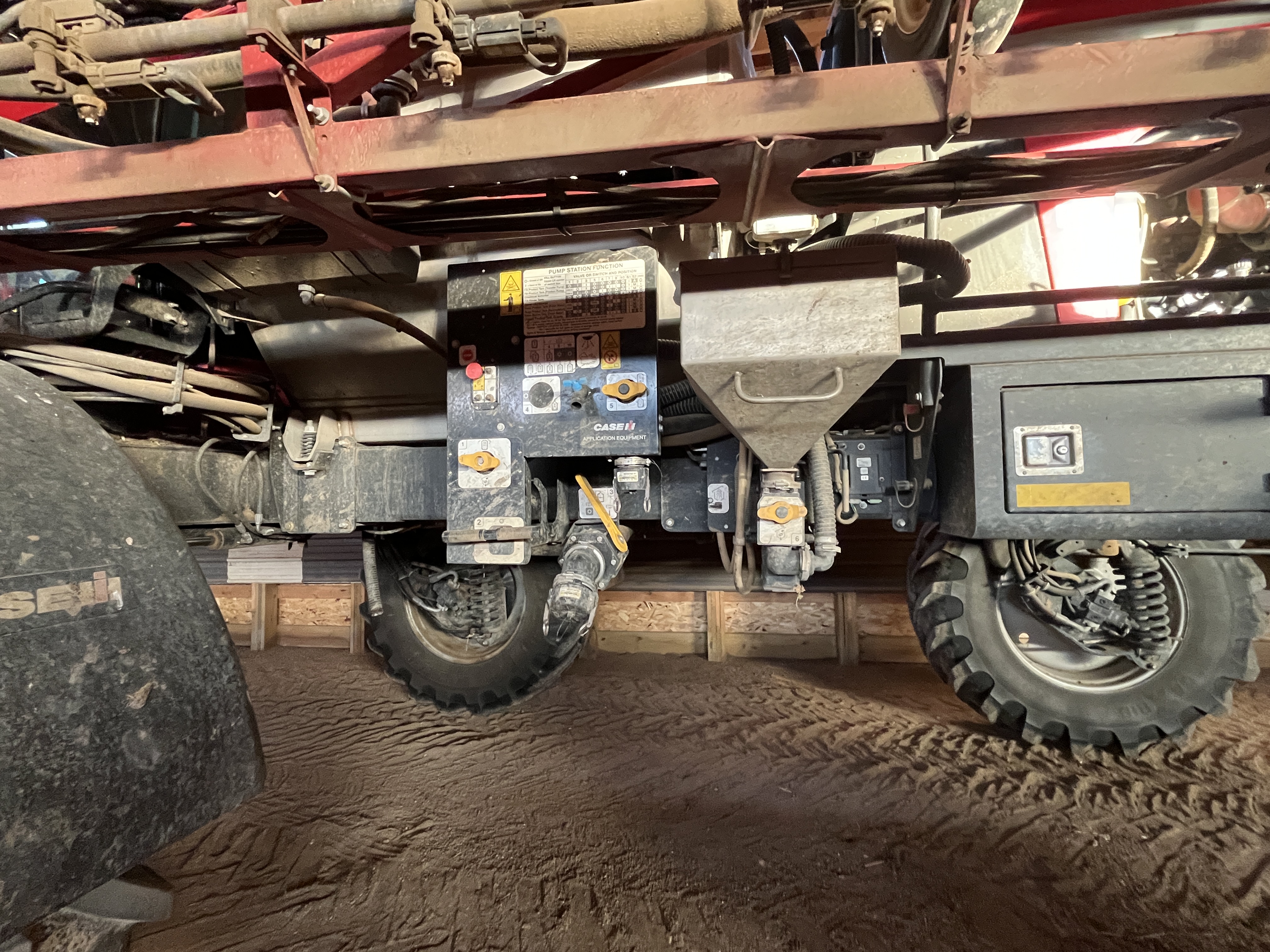 2019 Case IH PAT4440 Sprayer/High Clearance