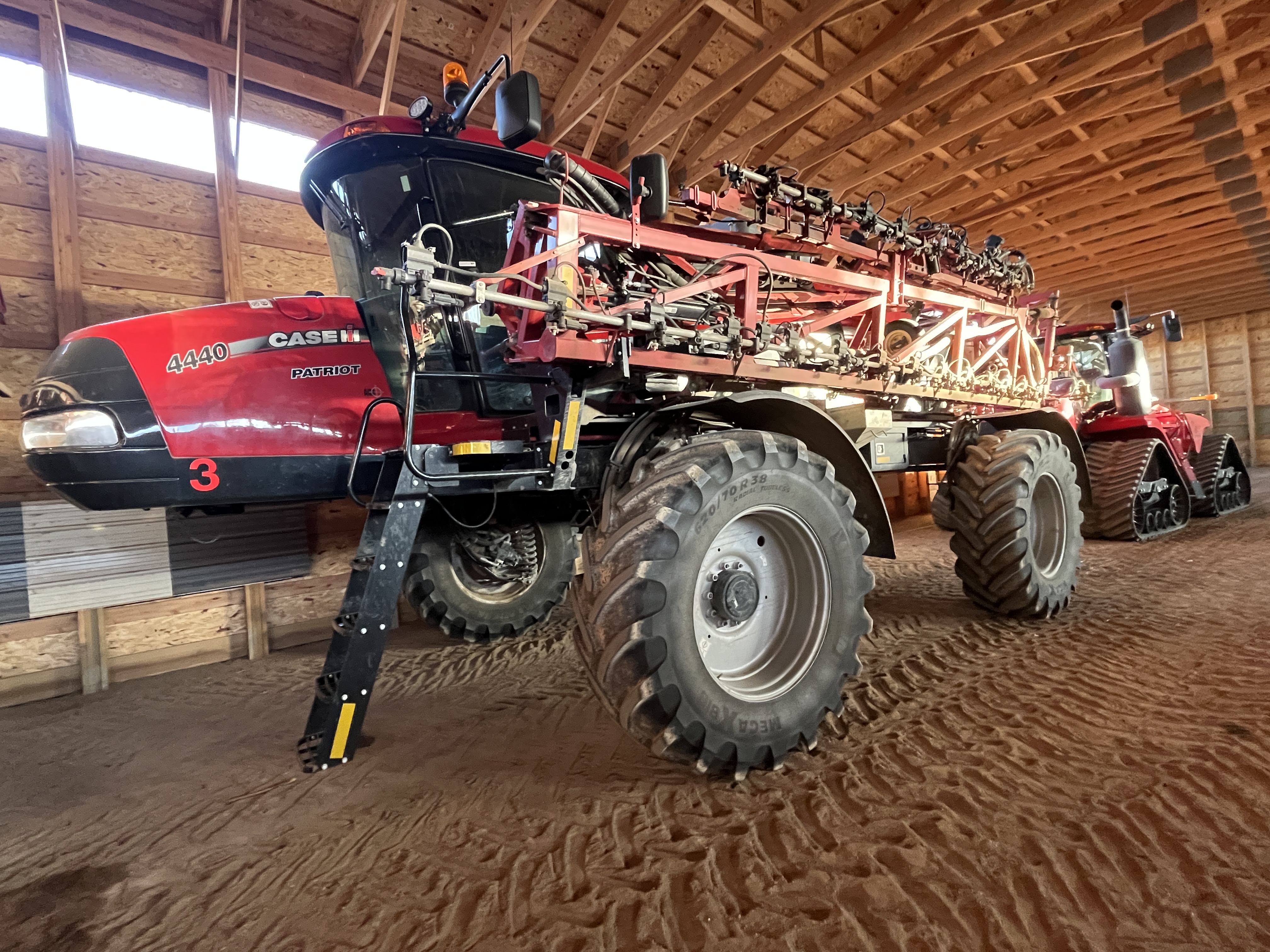 2019 Case IH PAT4440 Sprayer/High Clearance