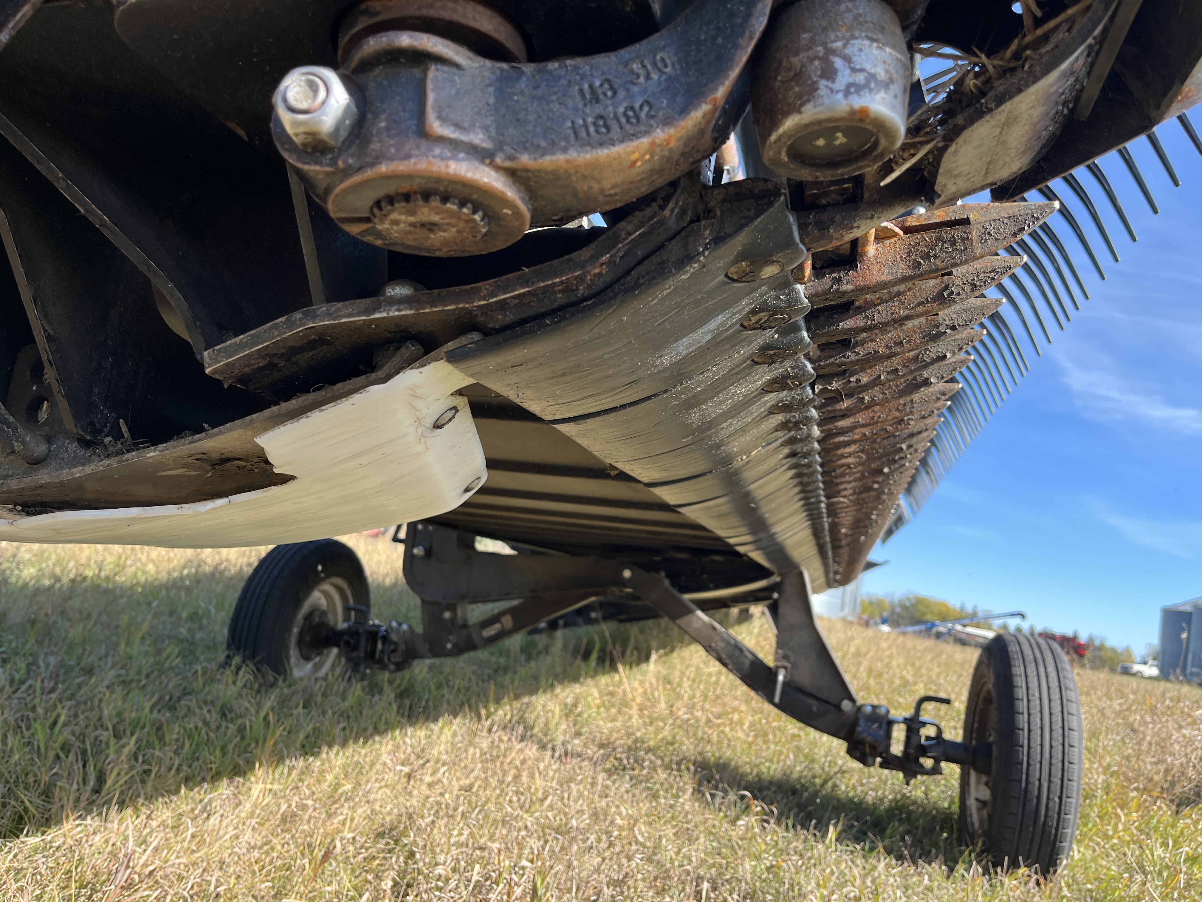 2019 MacDon FD140 Header Combine