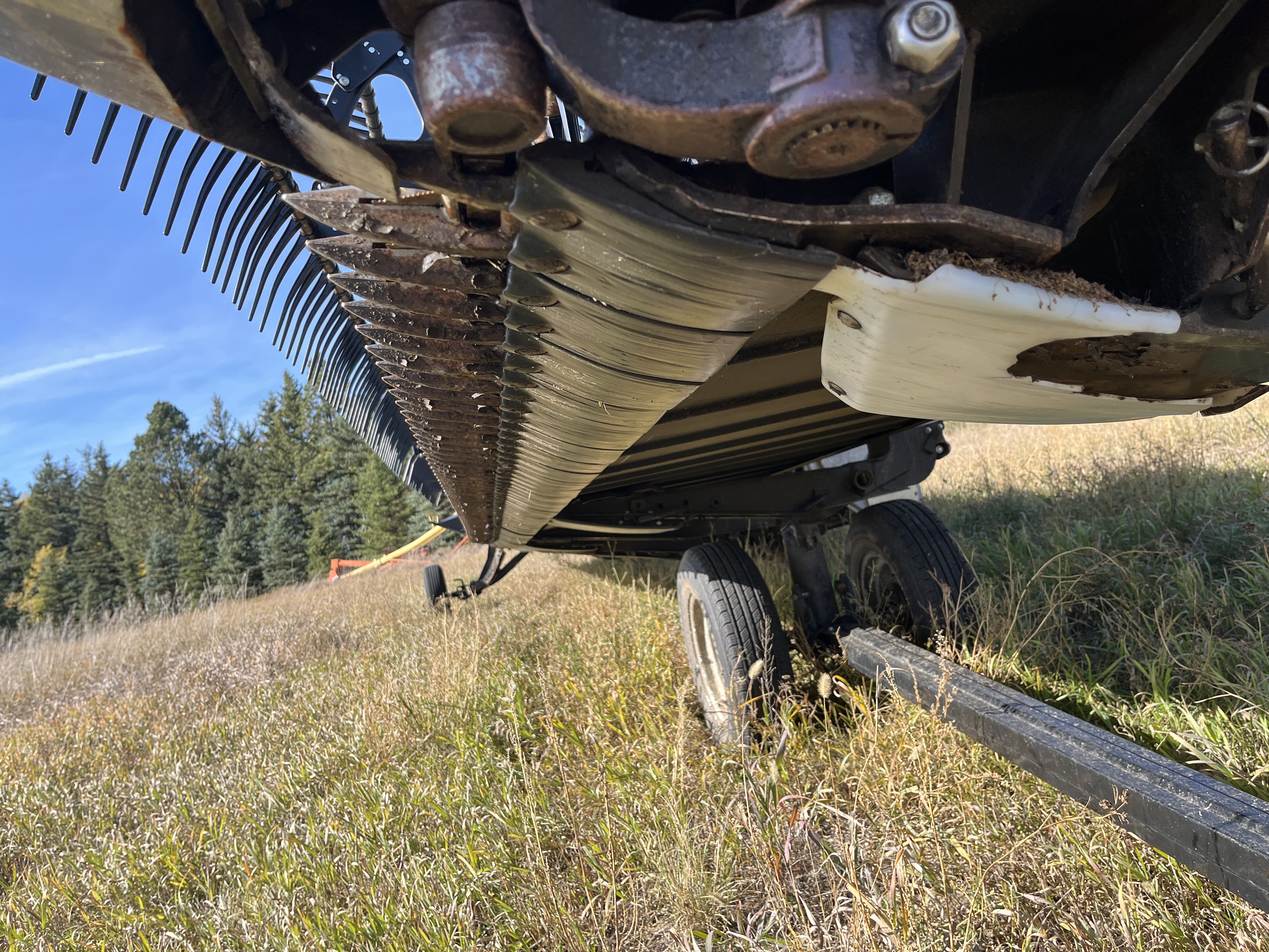 2019 MacDon FD140 Header Combine