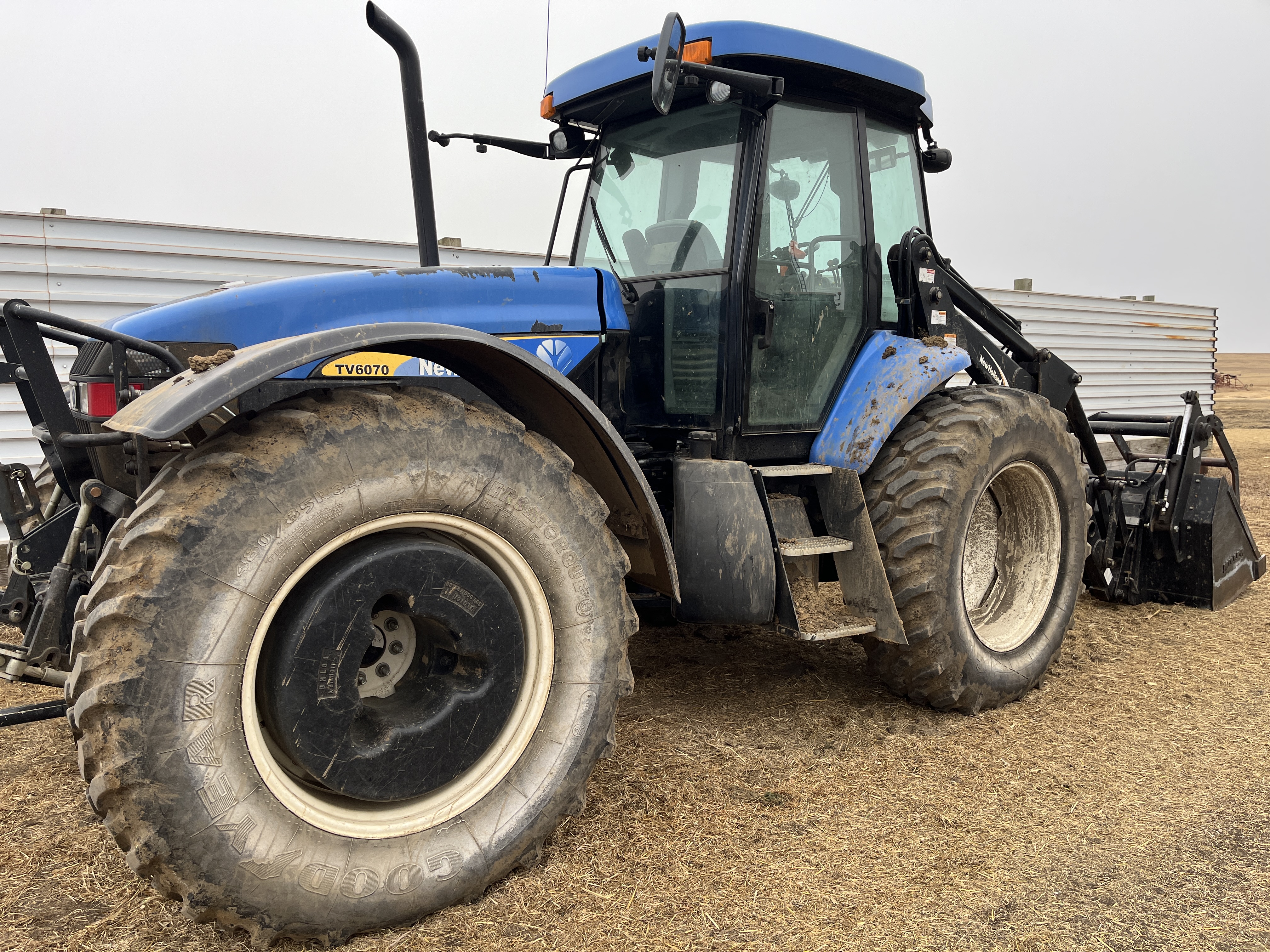 2012 New Holland TV6070 Tractor