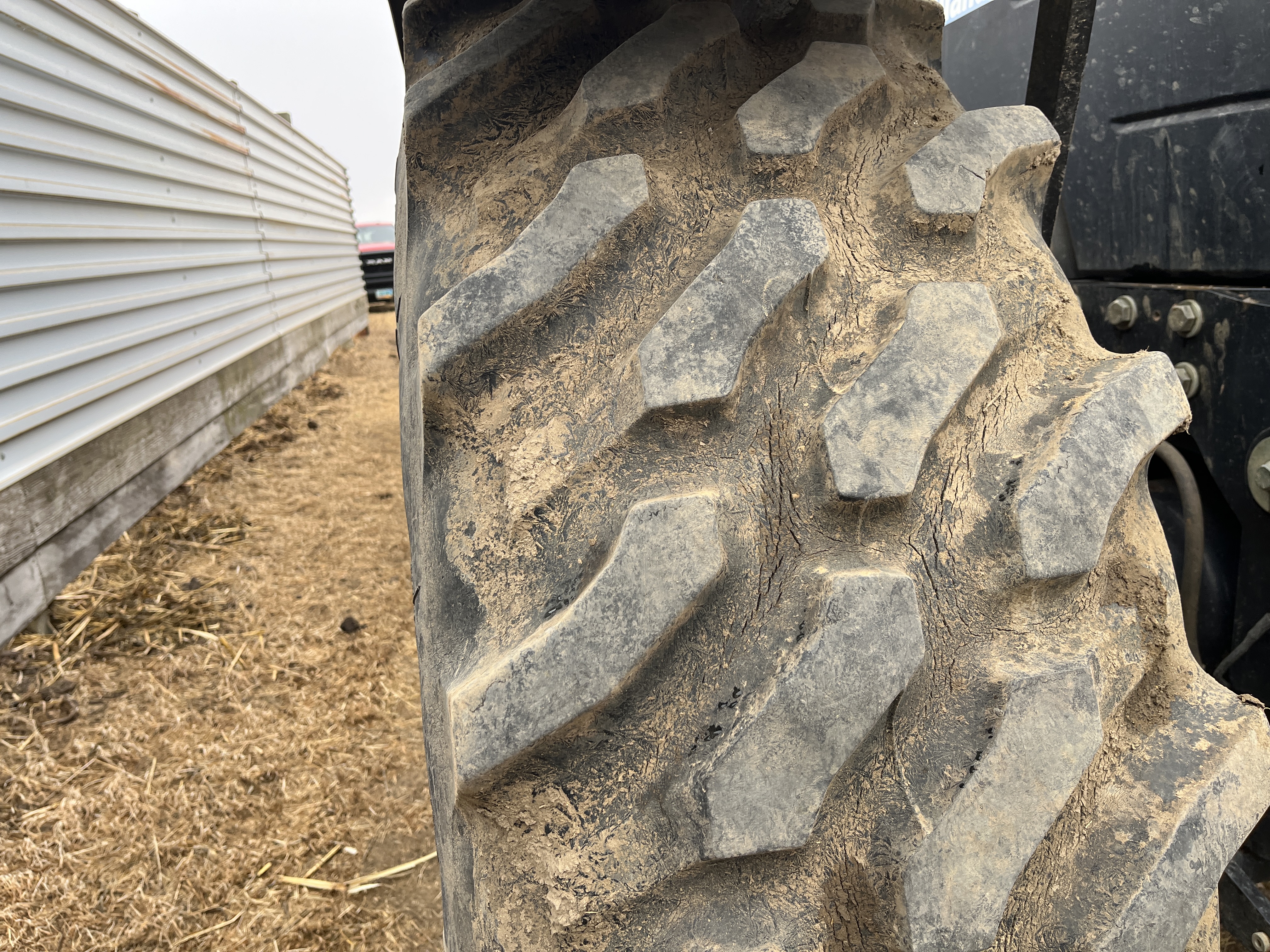 2012 New Holland TV6070 Tractor