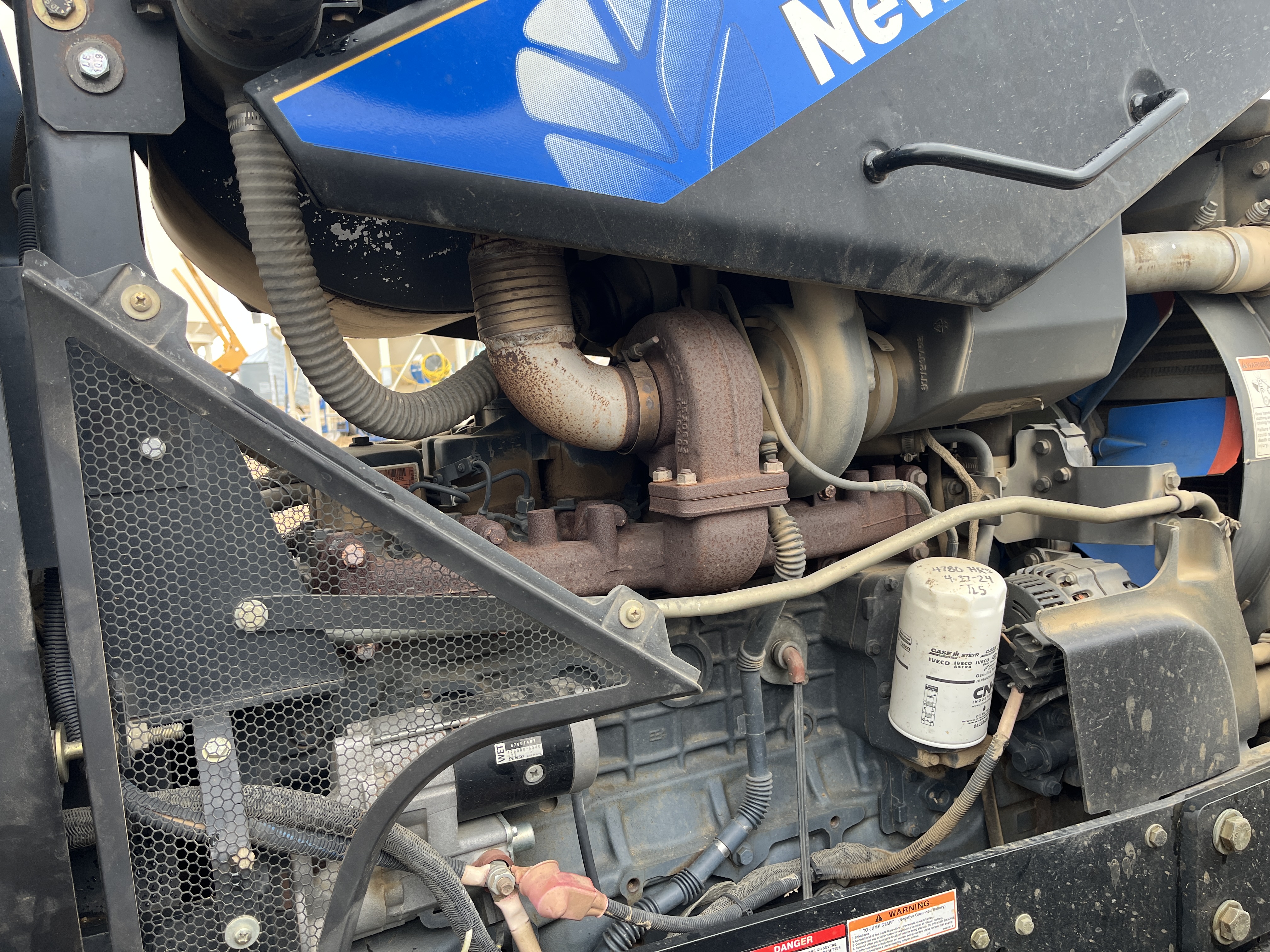 2012 New Holland TV6070 Tractor