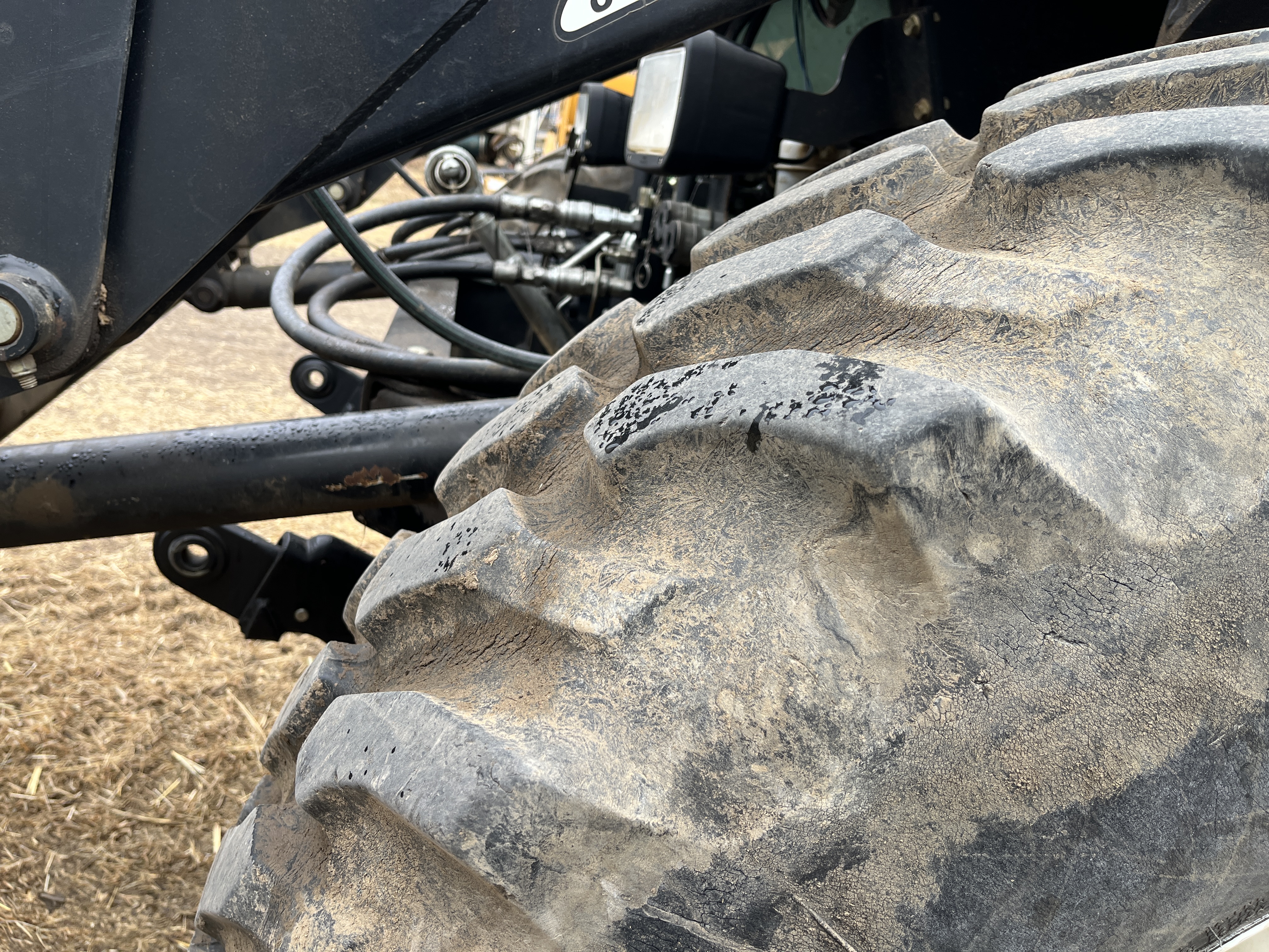 2012 New Holland TV6070 Tractor