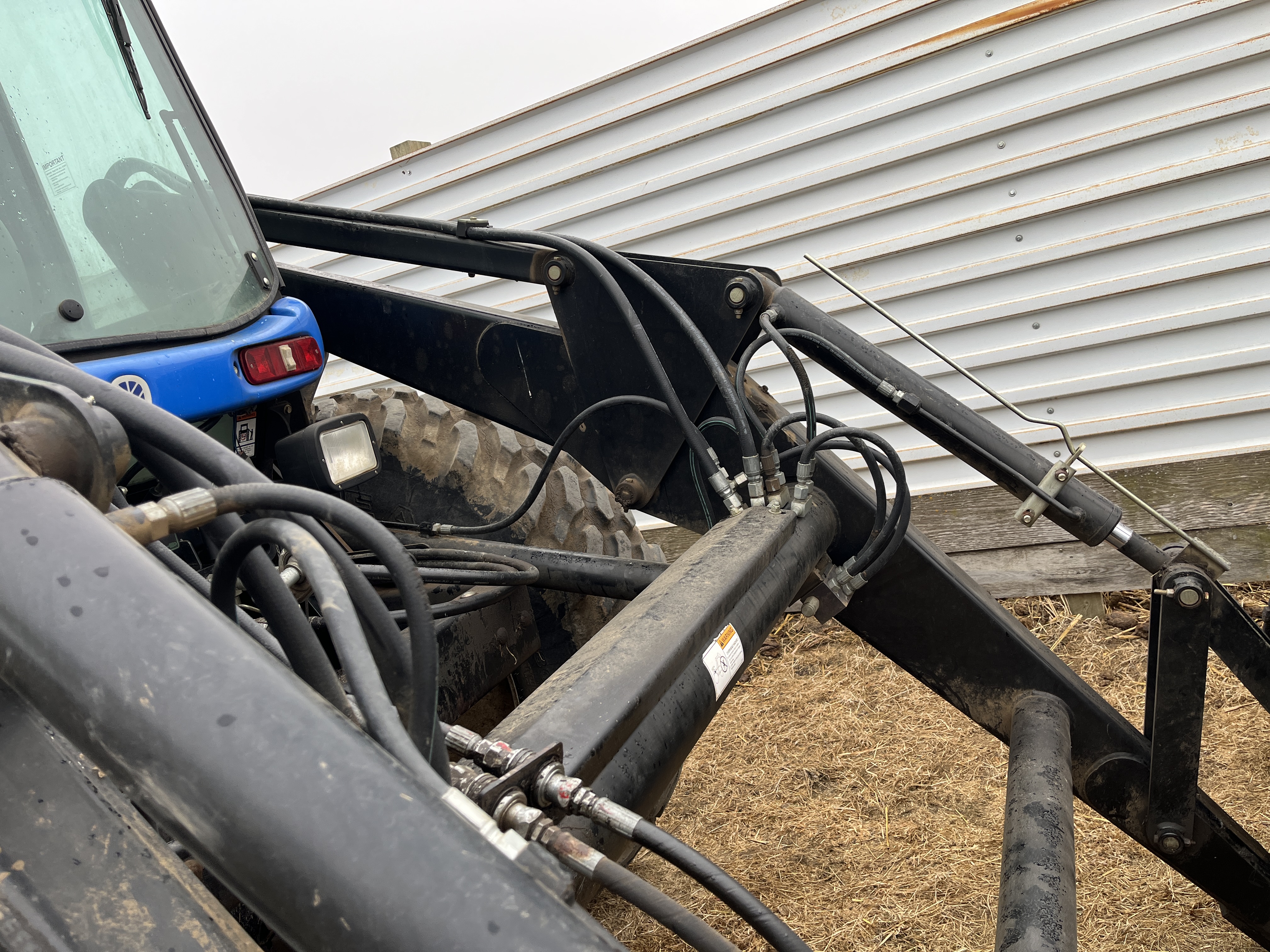 2012 New Holland TV6070 Tractor