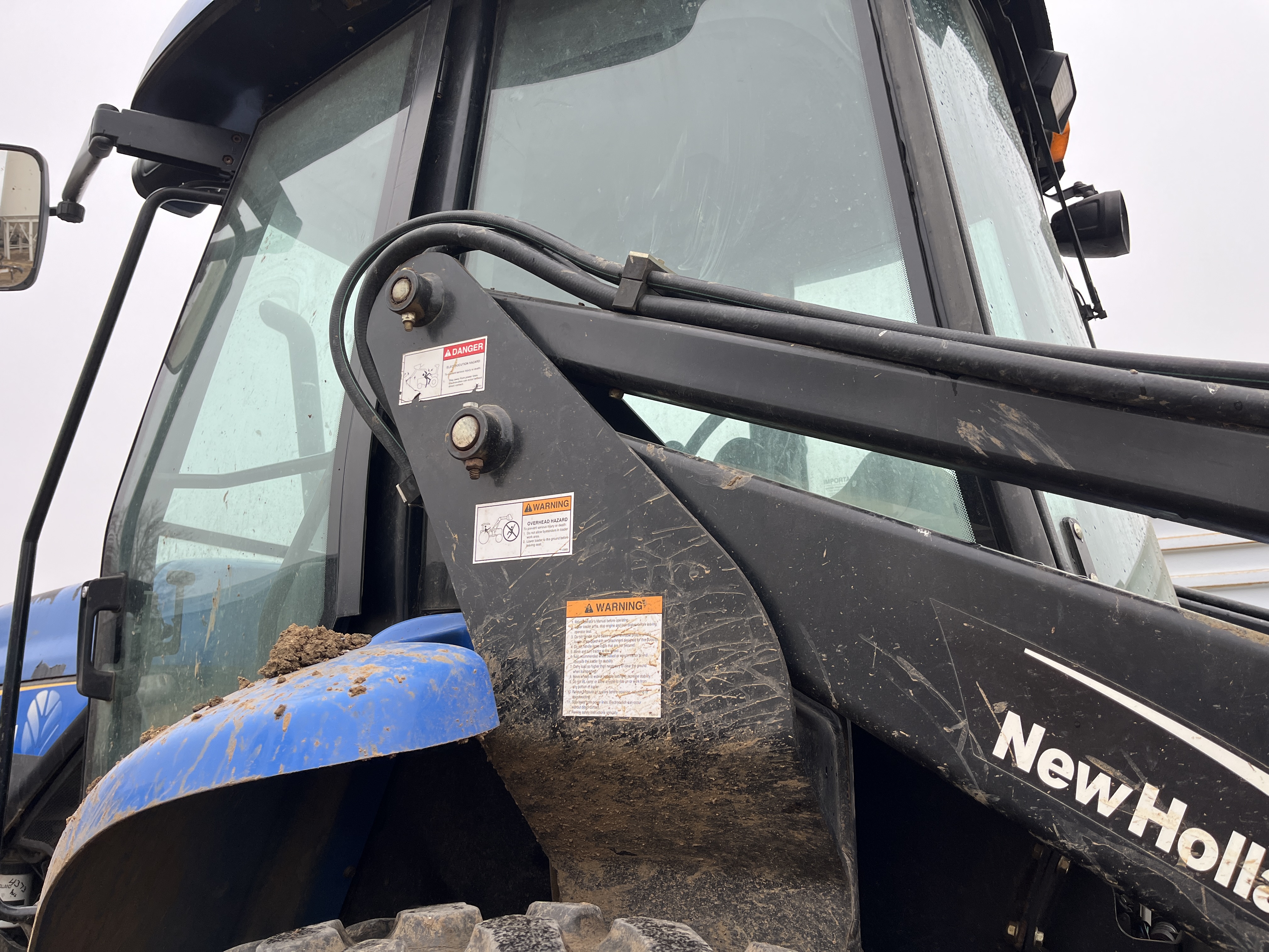 2012 New Holland TV6070 Tractor