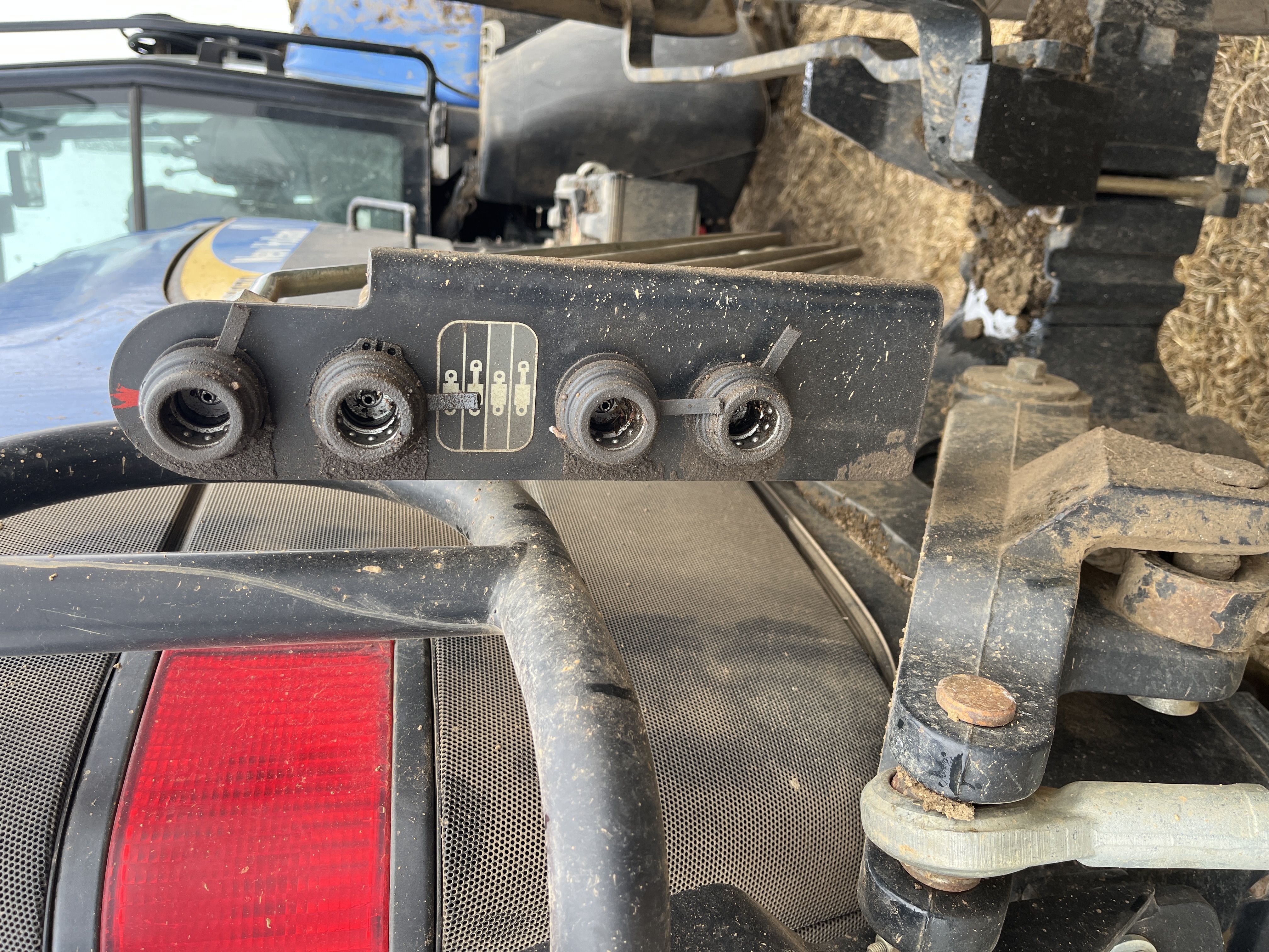 2012 New Holland TV6070 Tractor