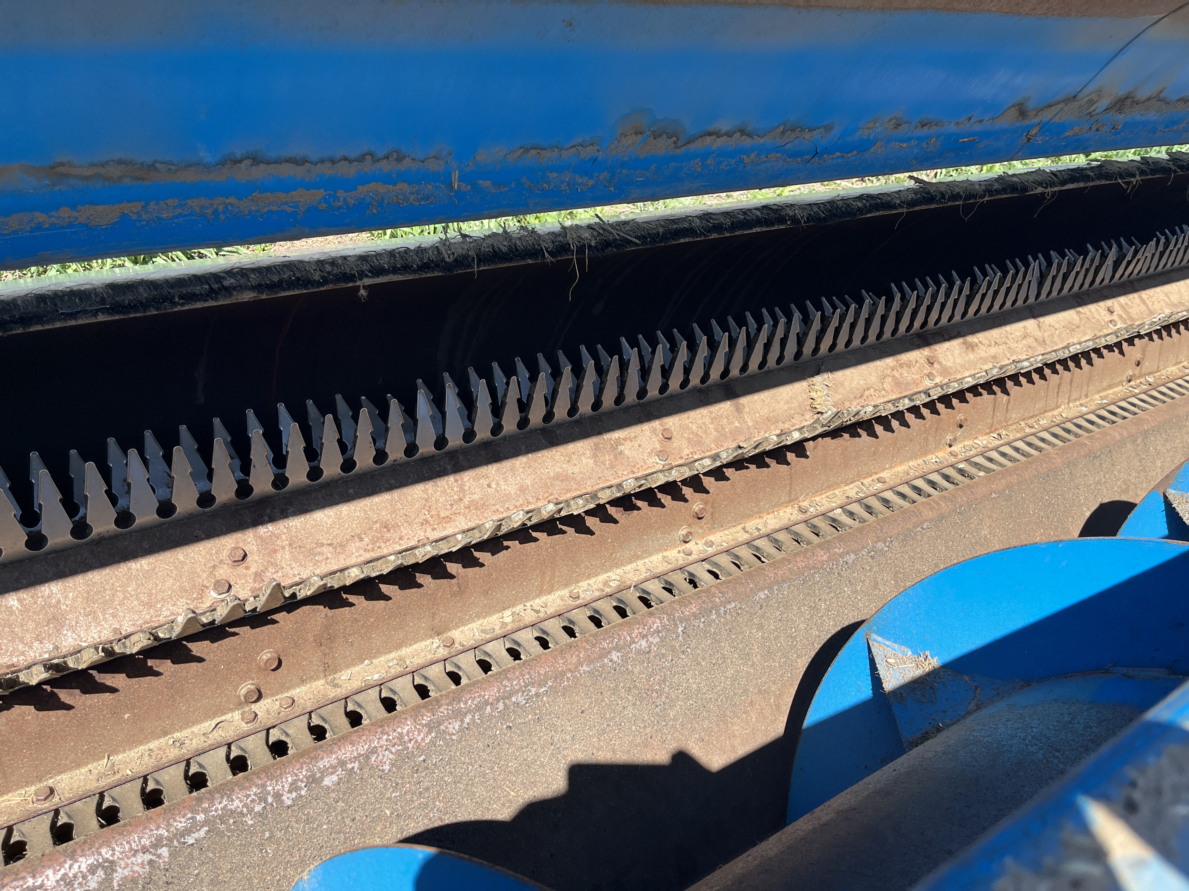 2023 Shelbourne XCS36 Header Rigid