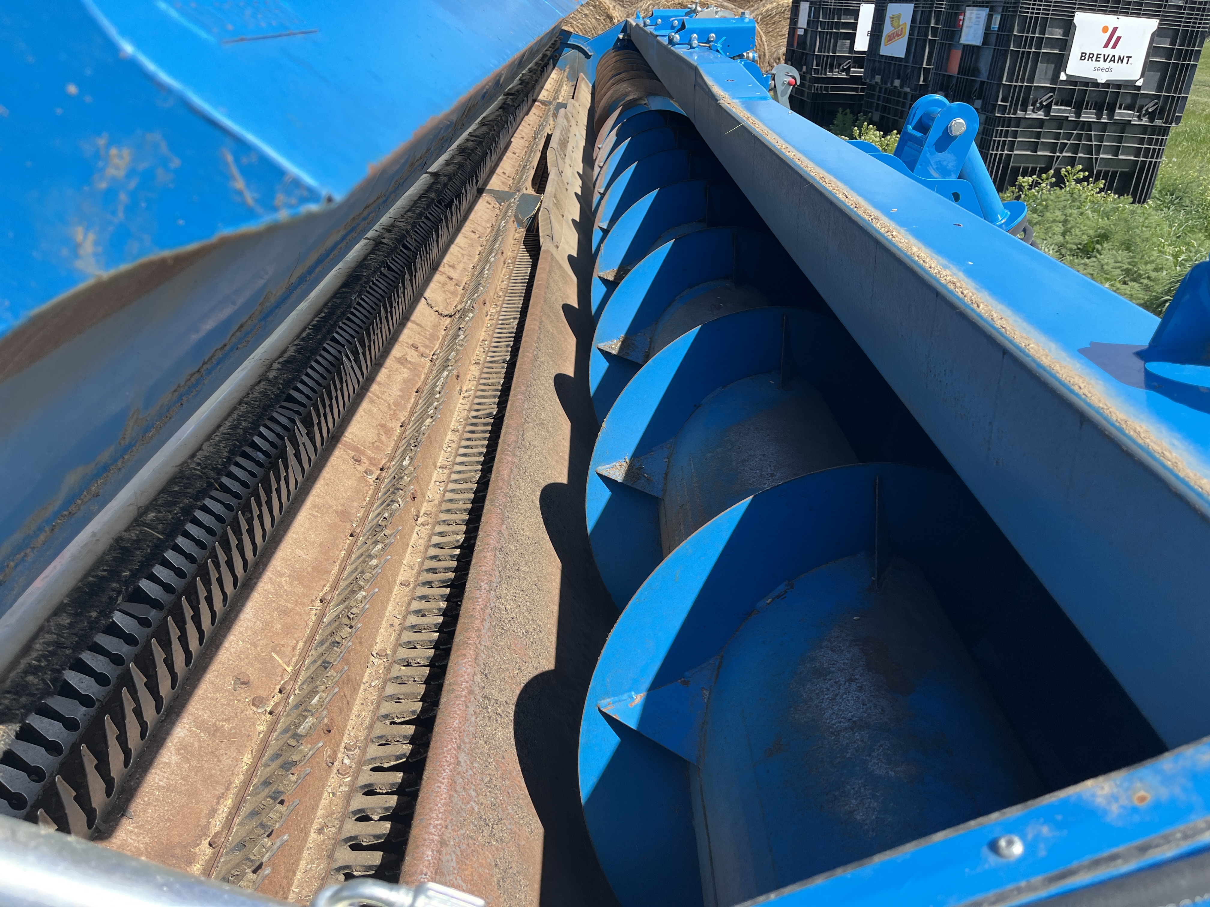 2023 Shelbourne XCS36 Header Rigid