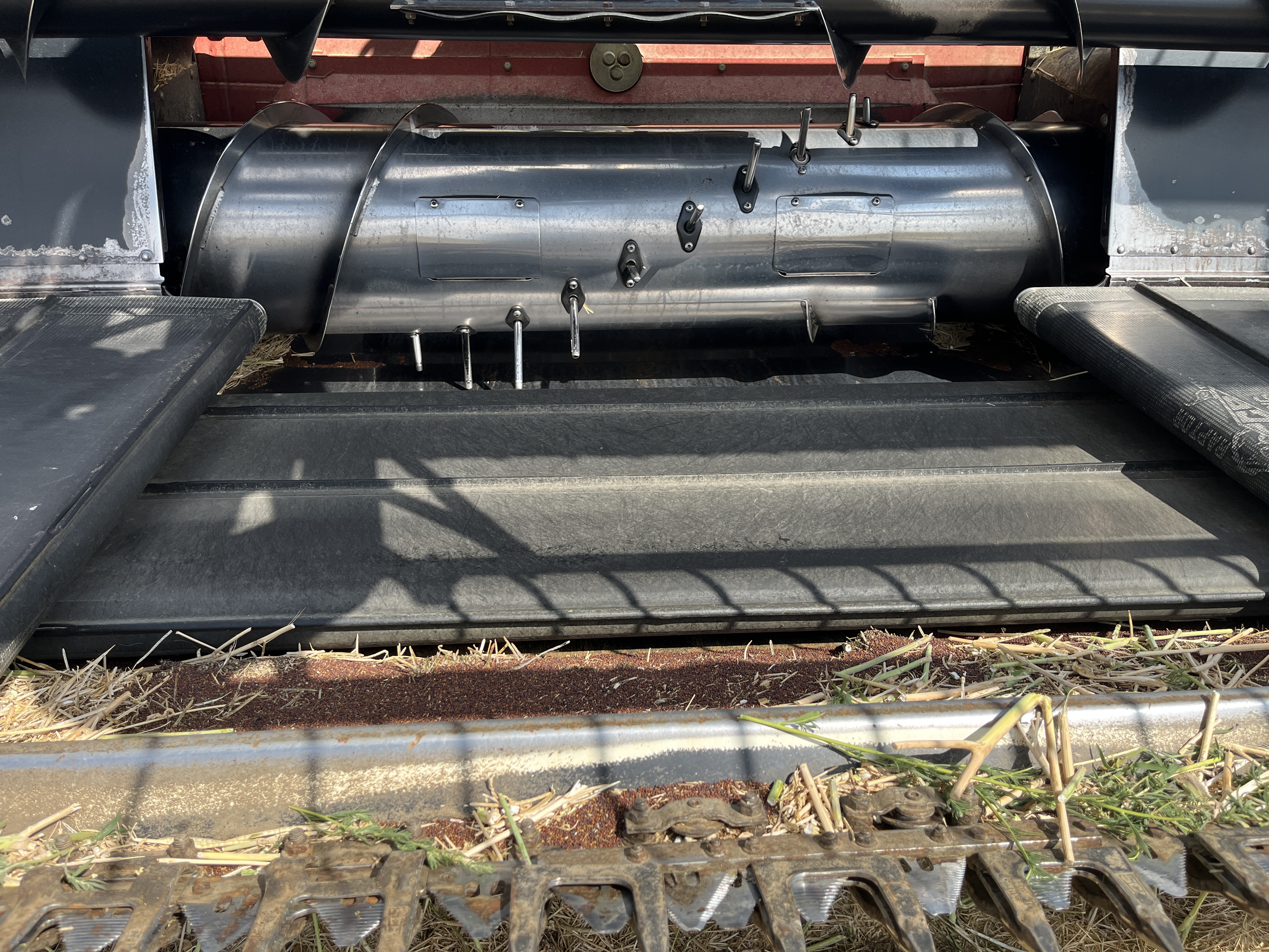 2009 Honey Bee SP40 Header Draper