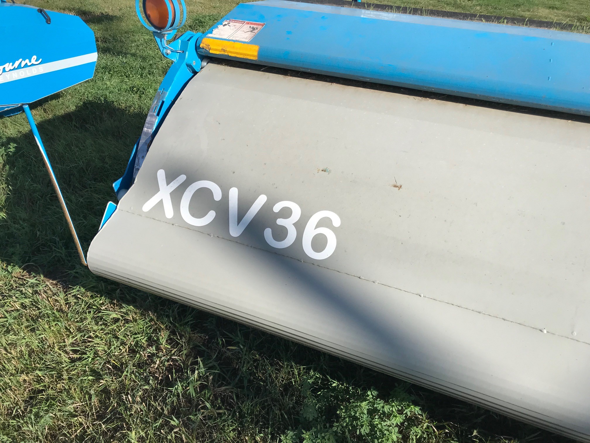 2015 Shelbourne XCV36 Header Rigid