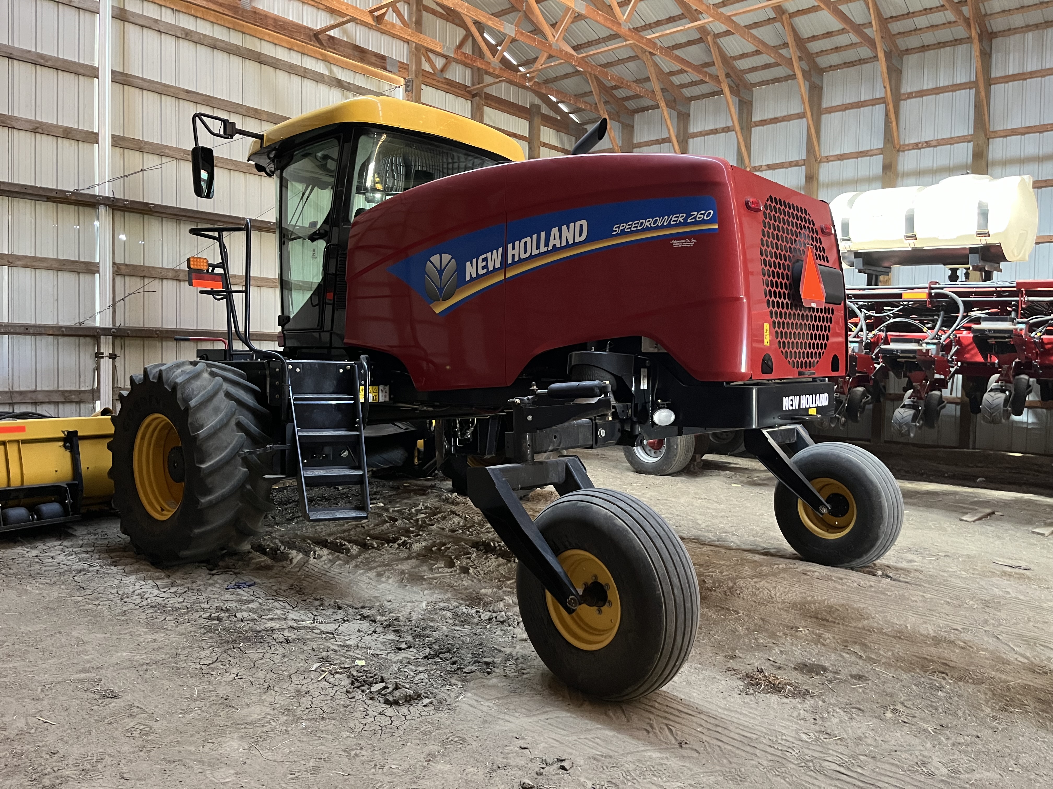 2018 New Holland Speedrower 260 Windrower